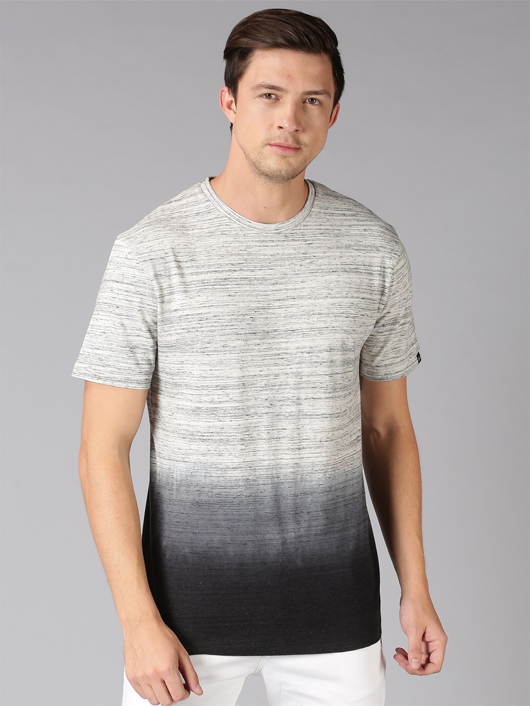 

UrGear Men Off White & barely blue Printed Raw Edge T-shirt