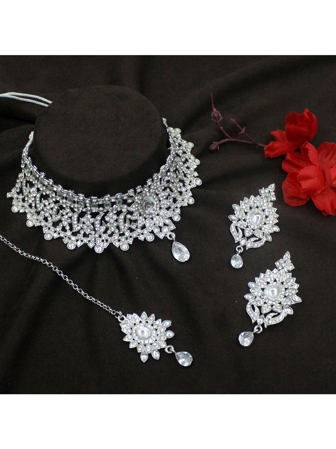 

SAIYONI Silver-Toned & Plated Stone-Studded Necklace With Earrings & Maang Tika