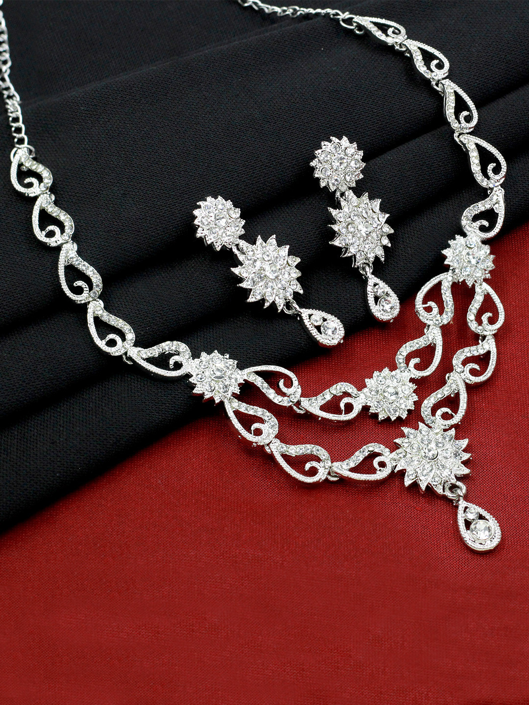 

SAIYONI Silver-Plated White Austrian Diamond-Studded Jewellery Set