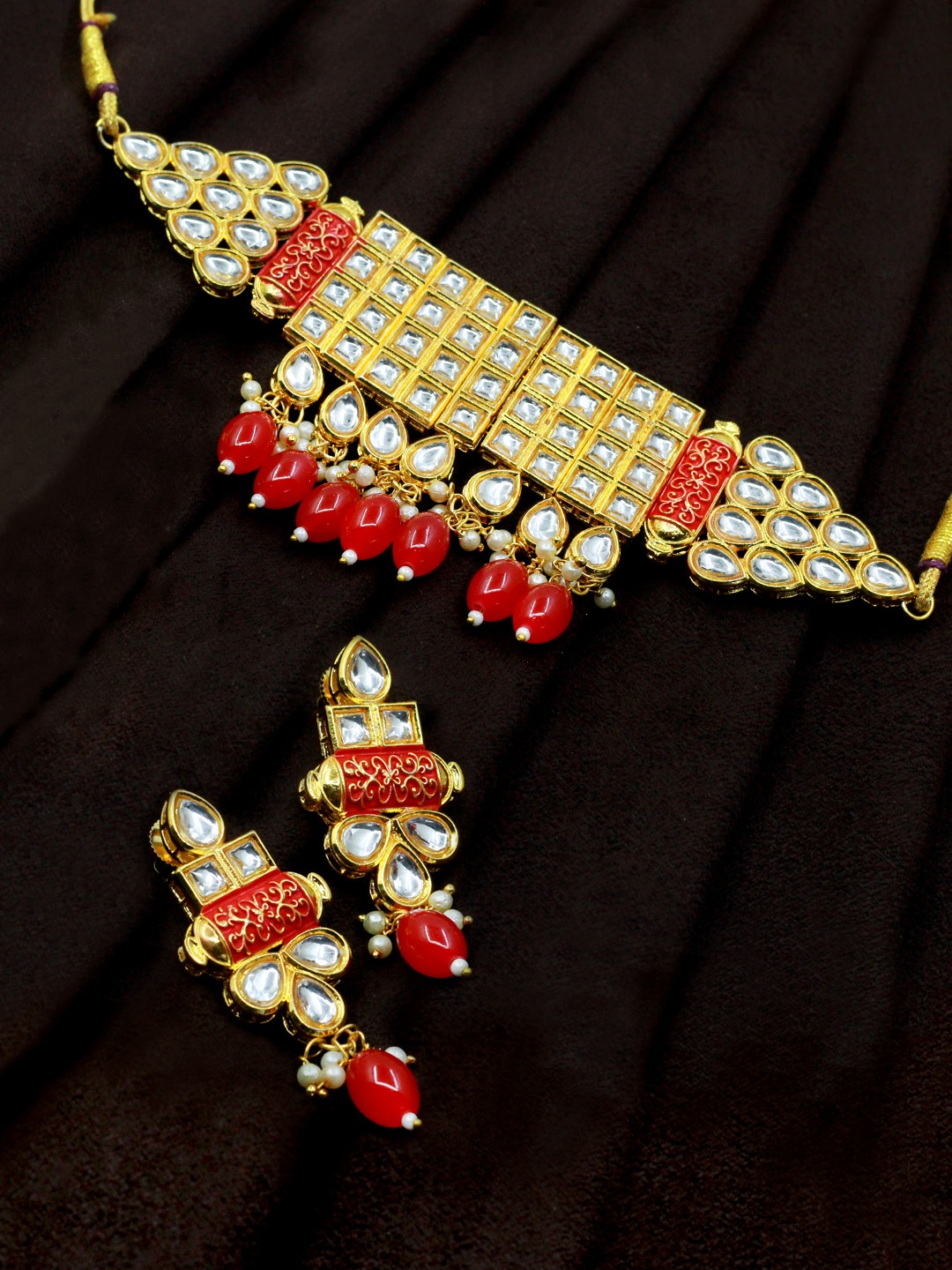 

SAIYONI Gold-Plated Red & White Kundan-Studded Meenakari Jewellery Set
