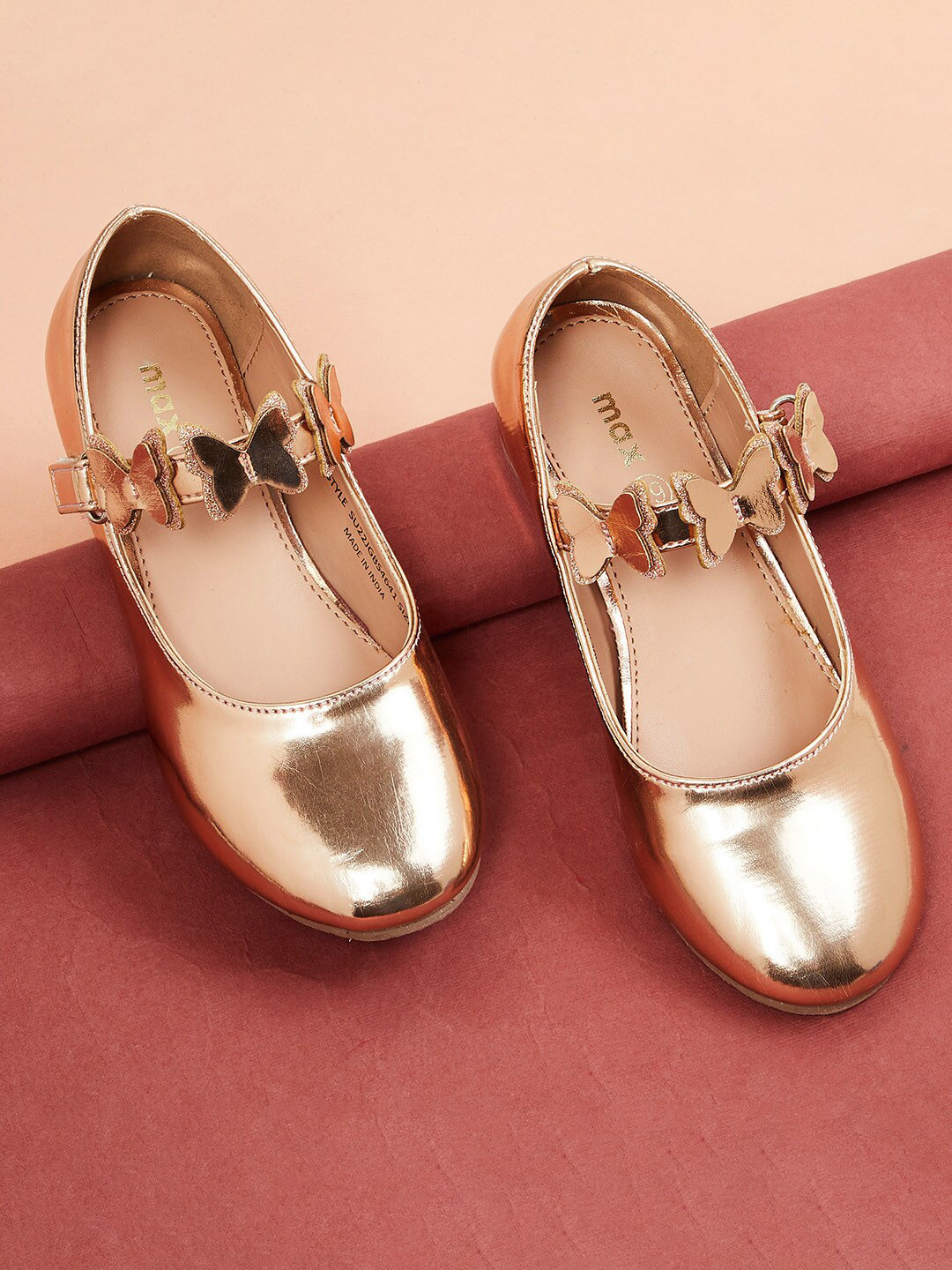 

max Girls Pink Ballerinas Flats