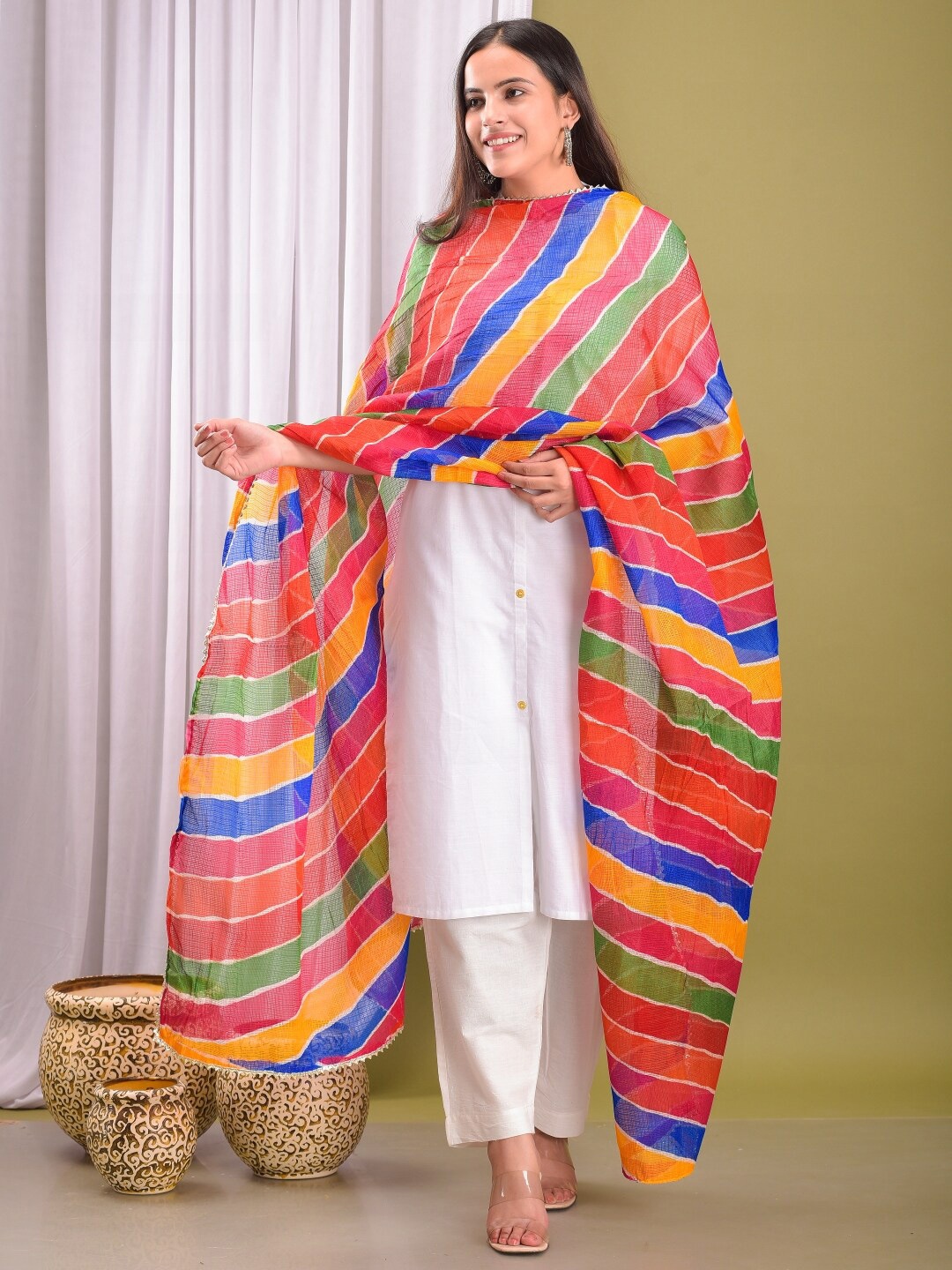 

Apratim Peach-Coloured & Maroon Striped Leheriya Dupatta
