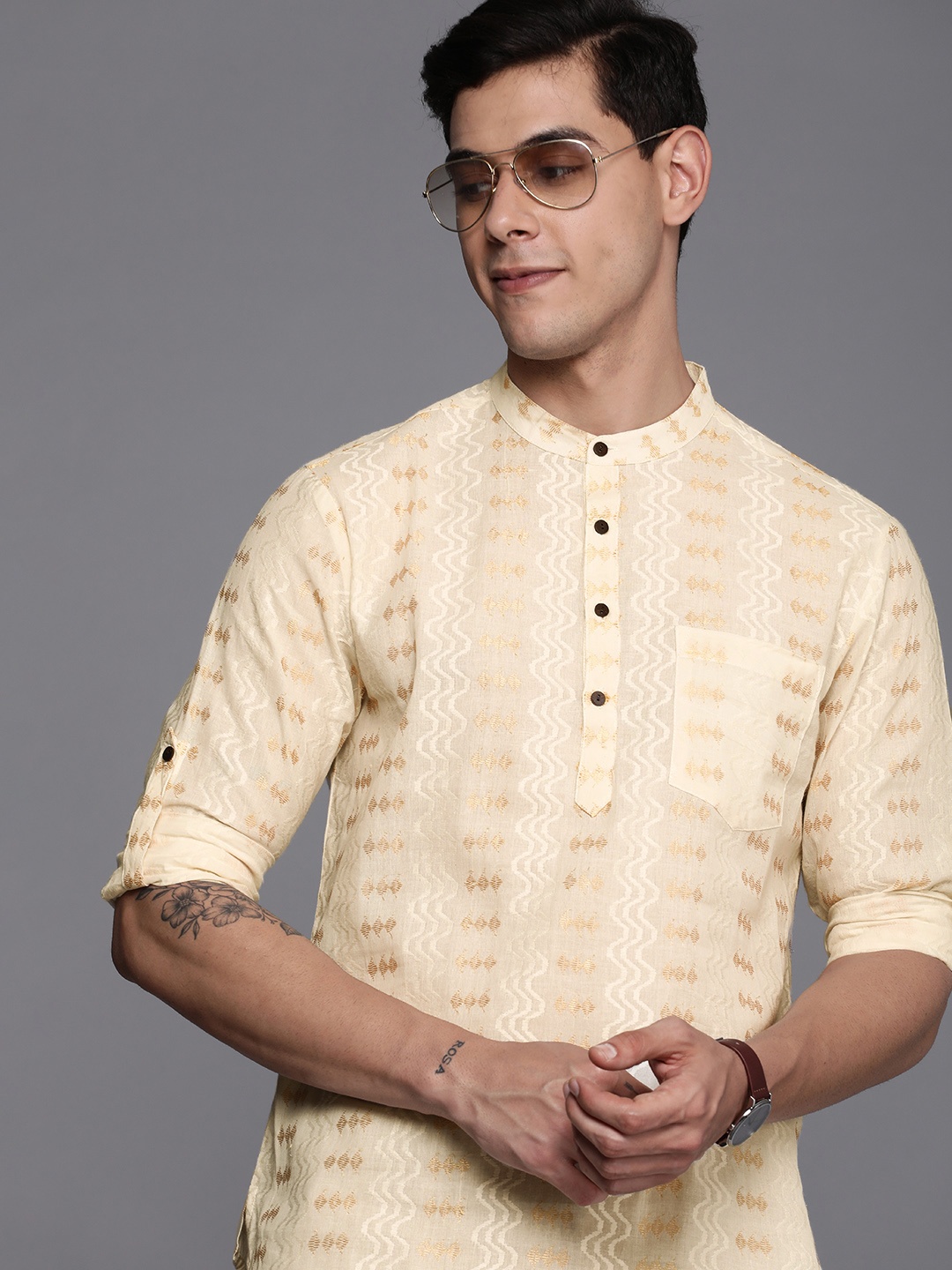 

Indo Era Men Off White Woven Design Kurta