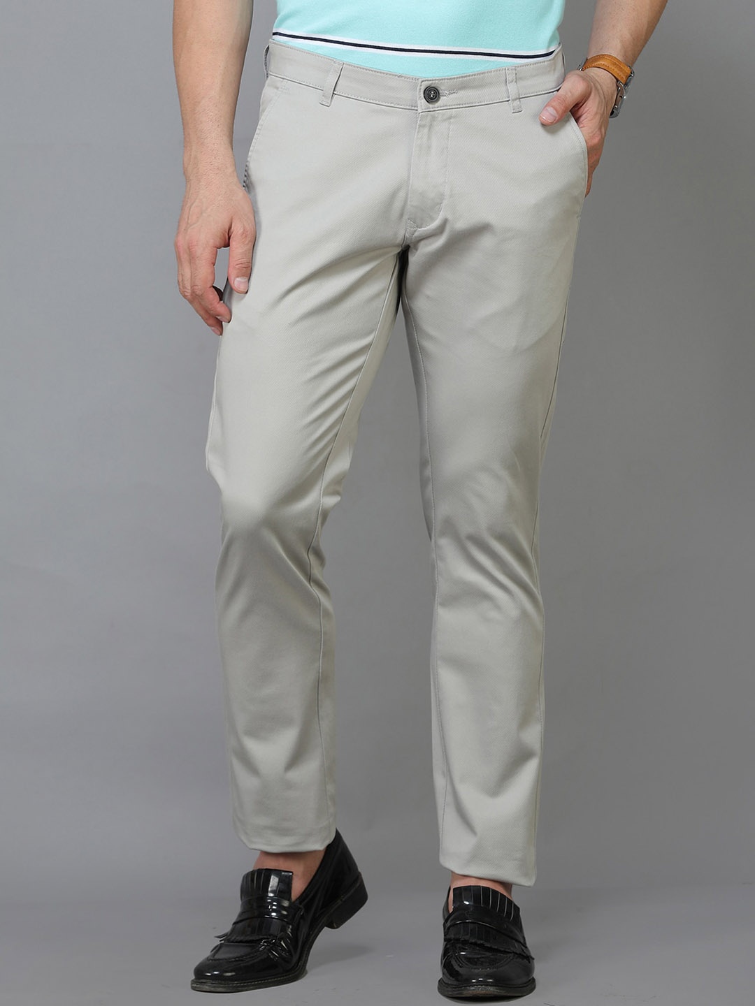 

TQS Men Grey Smart Slim Fit Trousers