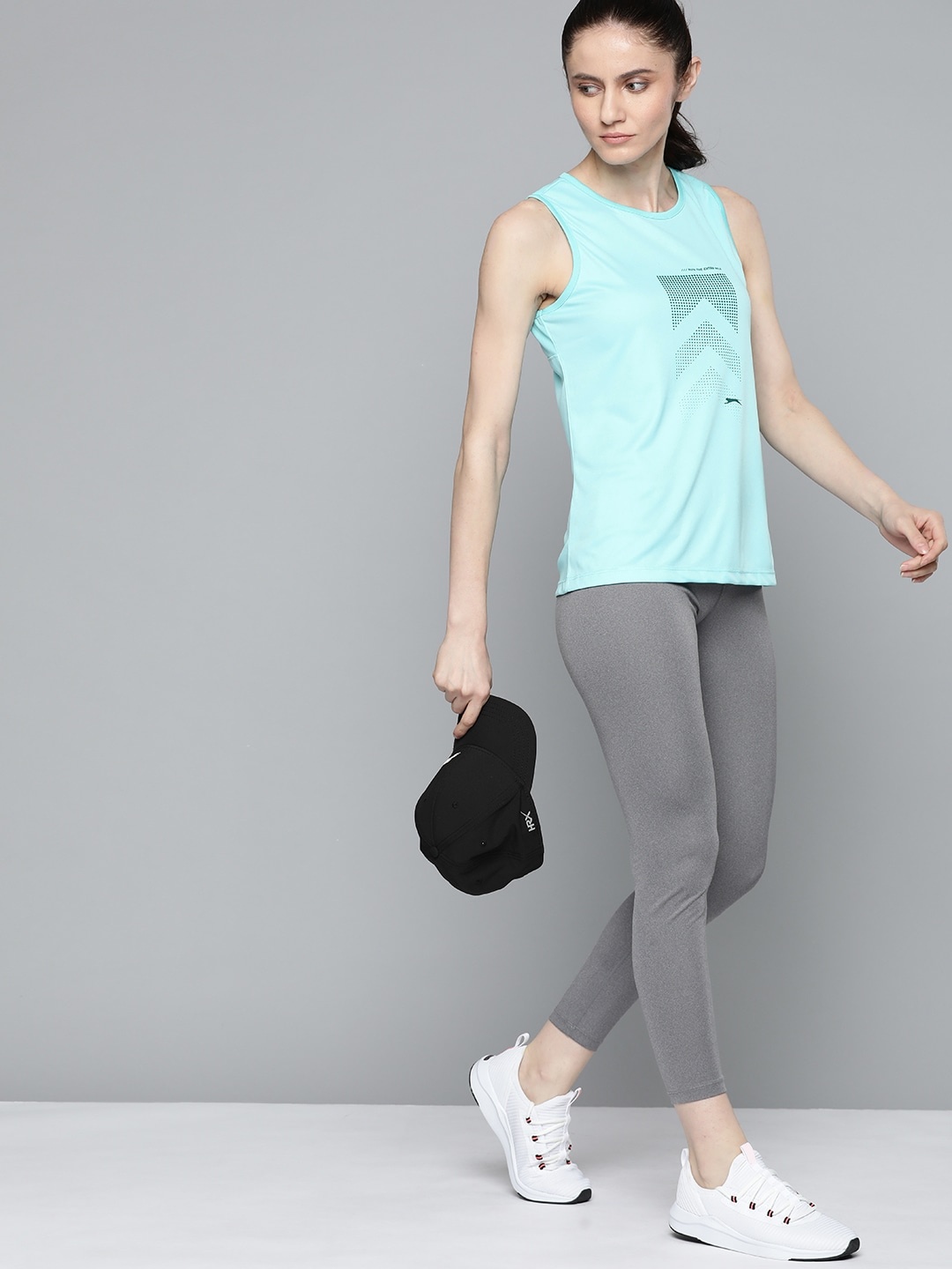 

Slazenger Women Blue Geometric Print Antibacterial Finish Running T-shirt