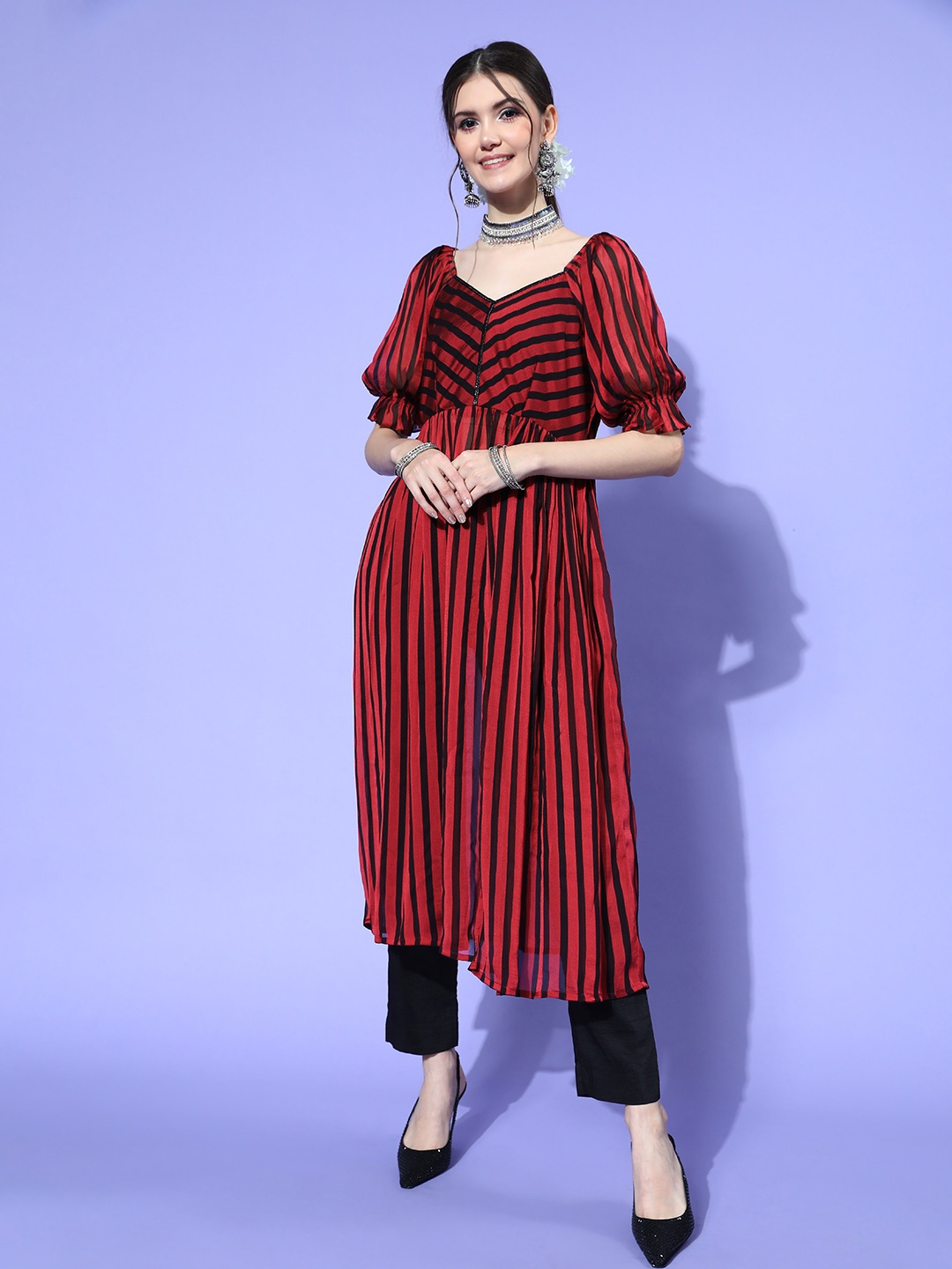

Inddus Women Striped Silk Blend Print Parade Kurta Set, Maroon