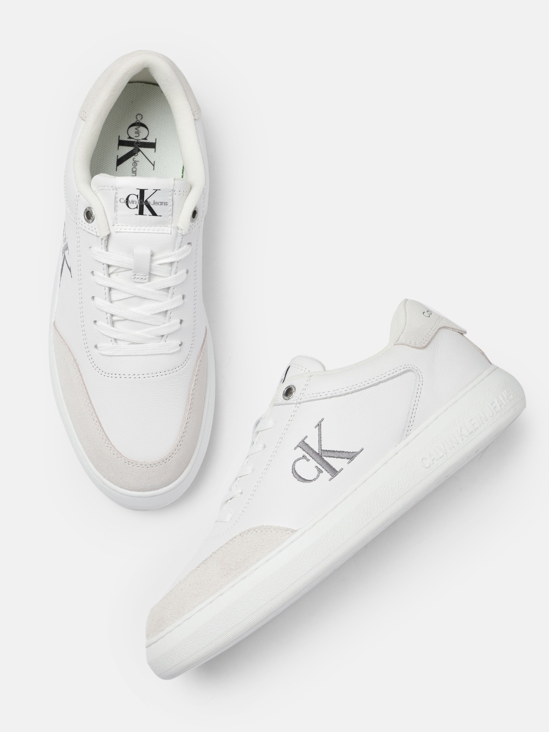 

Calvin Klein Men White Leather Sneakers