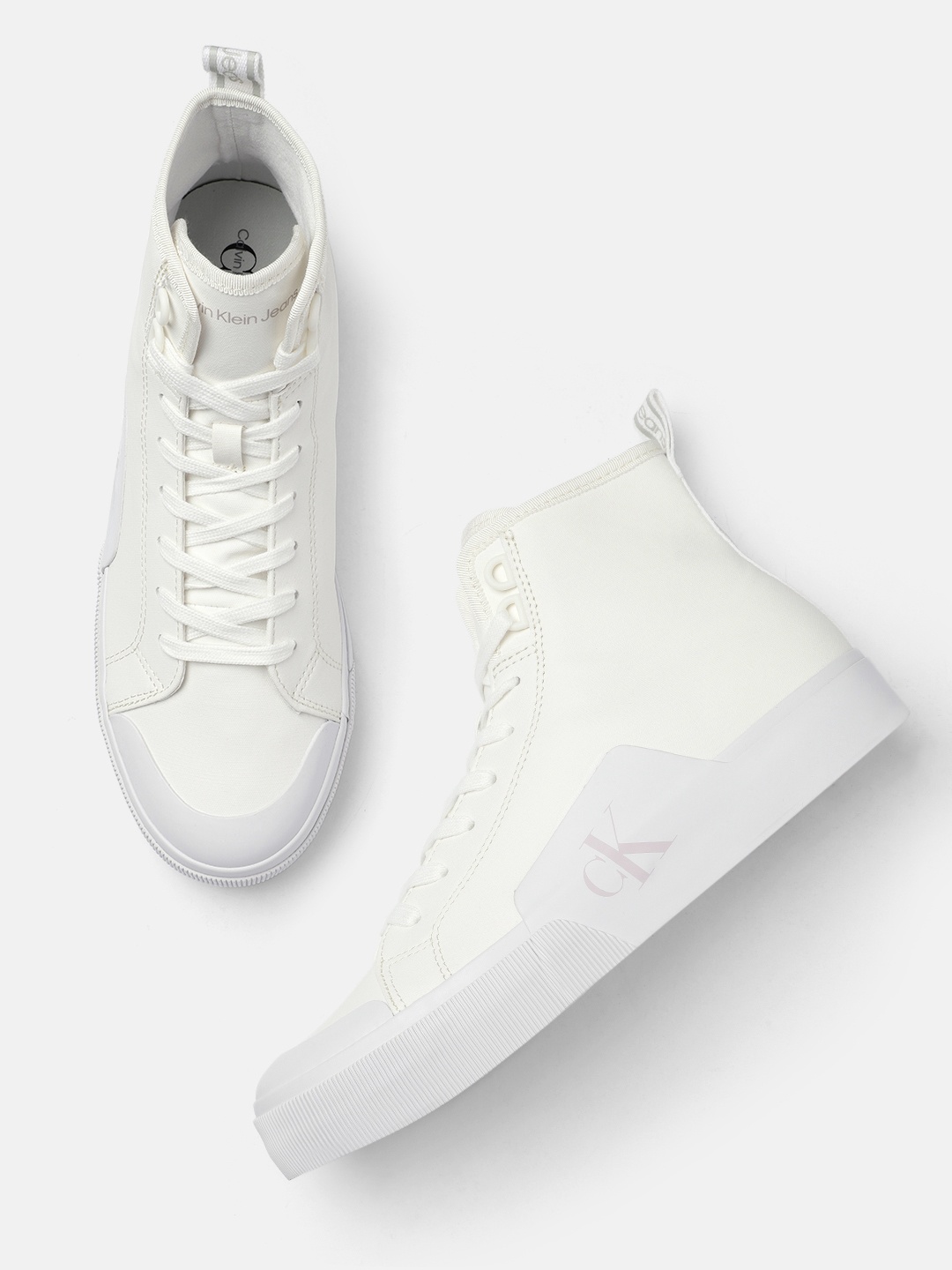 

Calvin Klein Men White SKATER VULCANIZED Mid-Top Sneakers