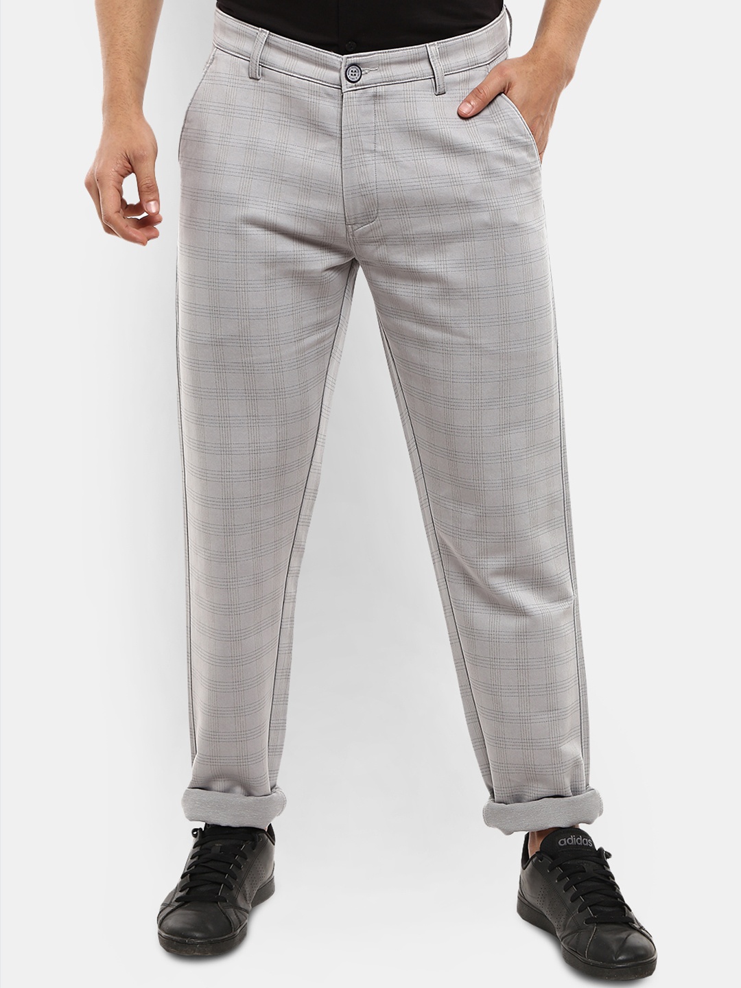 

V-Mart Men Grey Checked Easy Wash Chinos Trousers