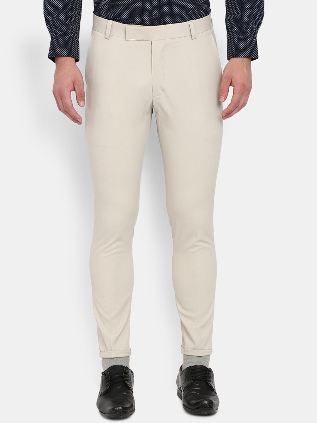 

V-Mart Men Cream-Coloured Easy Wash Trousers