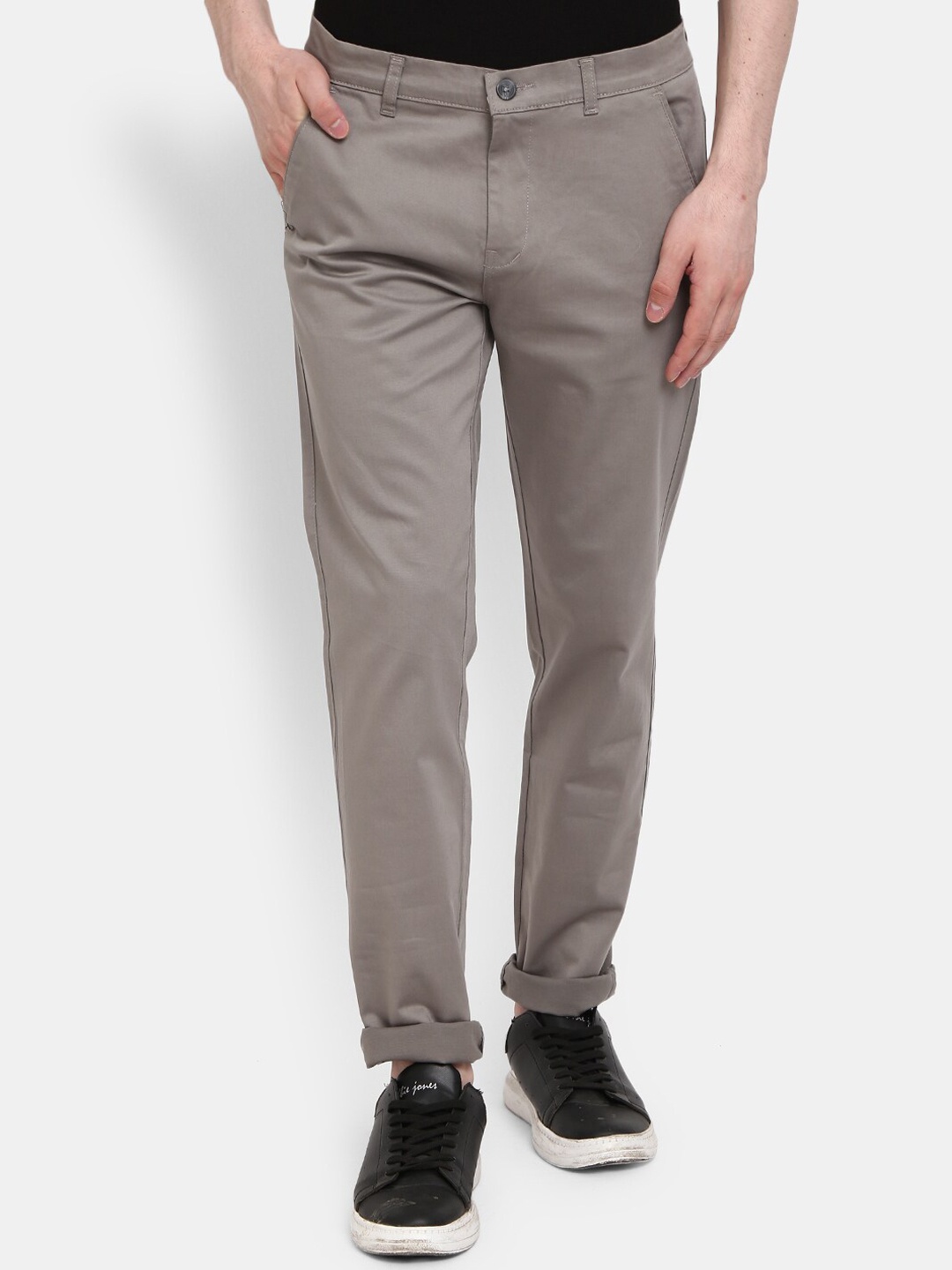 

V-Mart Men Grey Easy Wash Chinos Trousers