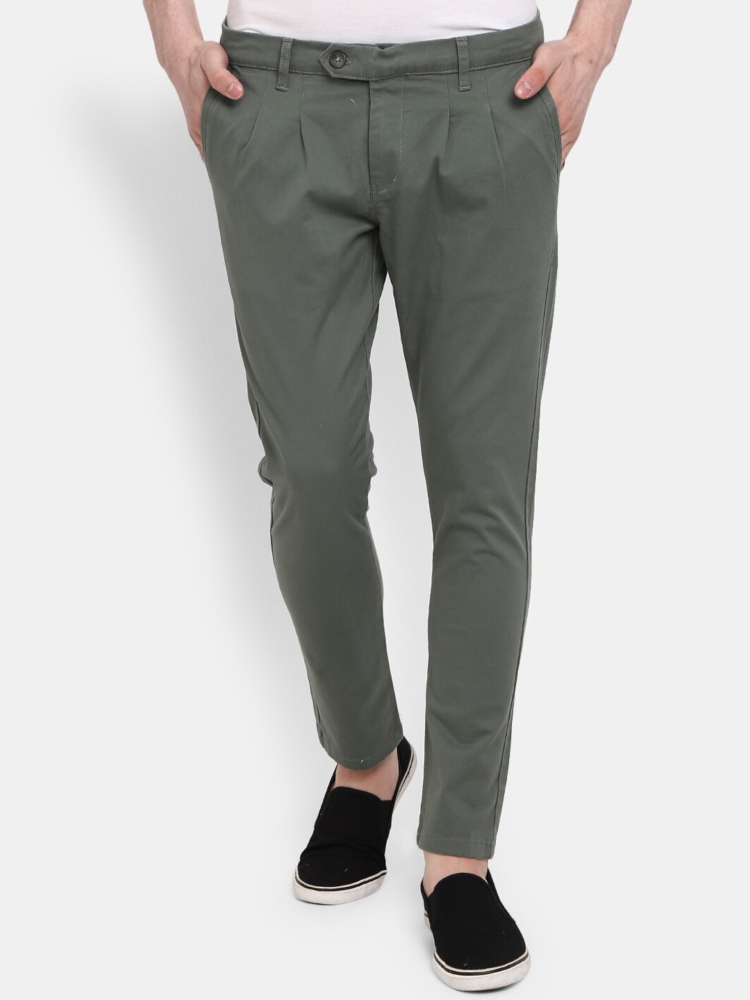 

V-Mart Men Green Easy Wash Pleated Trousers