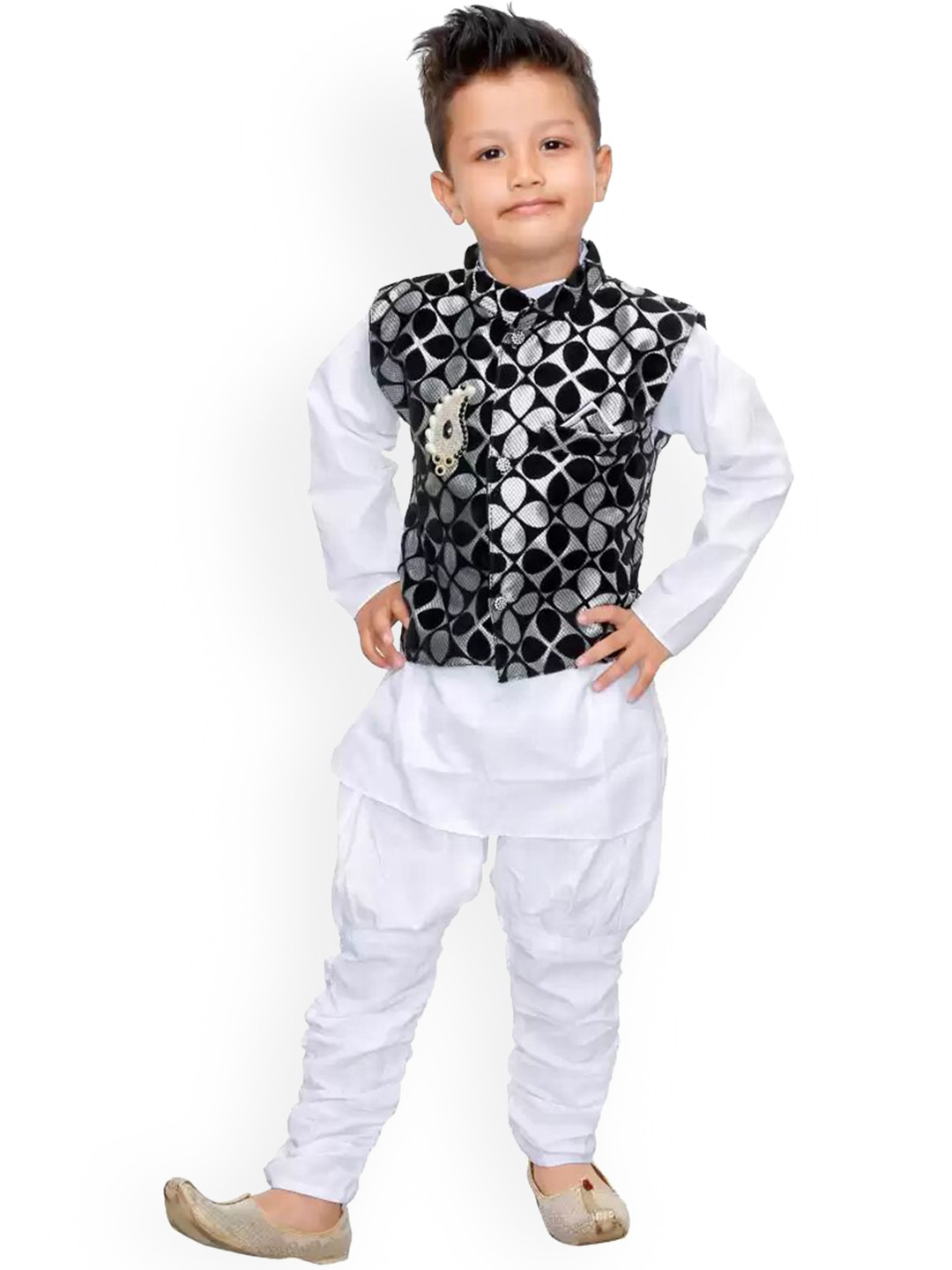 

DIGIMART Boys Multi Clothing Set, White