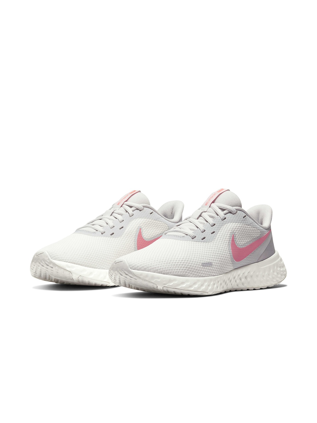 

Nike Women White REVOLUTION 5 Running Shoes