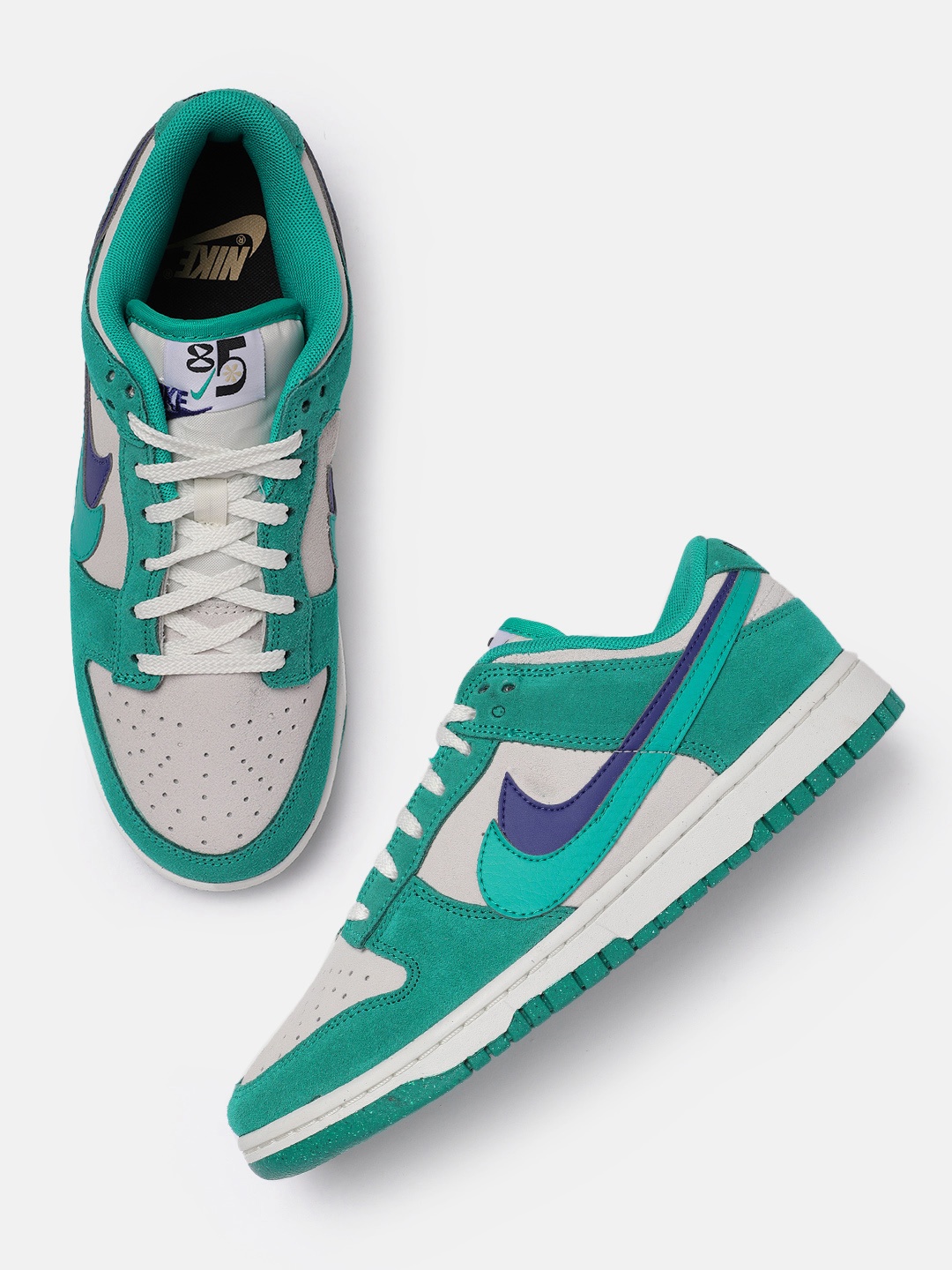 

Nike Women White & Green DUNK LOW Perforations Leather Sneakers