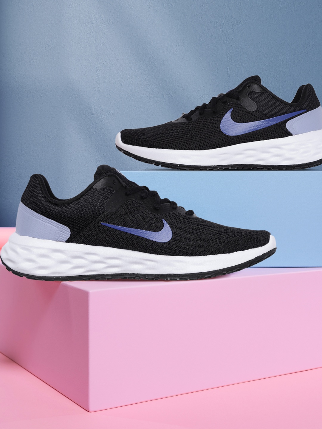 

Nike Women Black Revolution 6 Next Nature Running Shoes