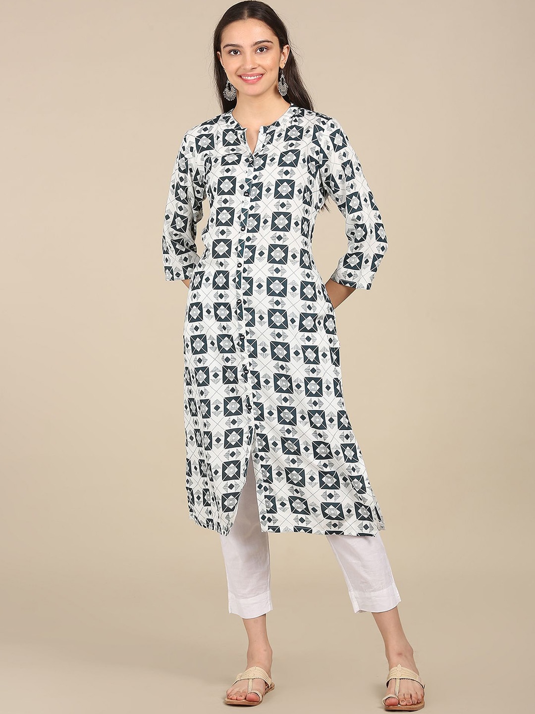 

Karigari Women White Quirky Checked Pathani Kurta