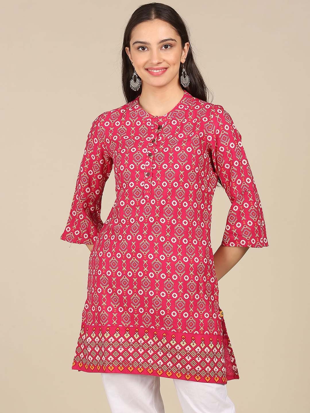 

Karigari Women Pink Ethnic Motifs Printed Flared Sleeves Kurta