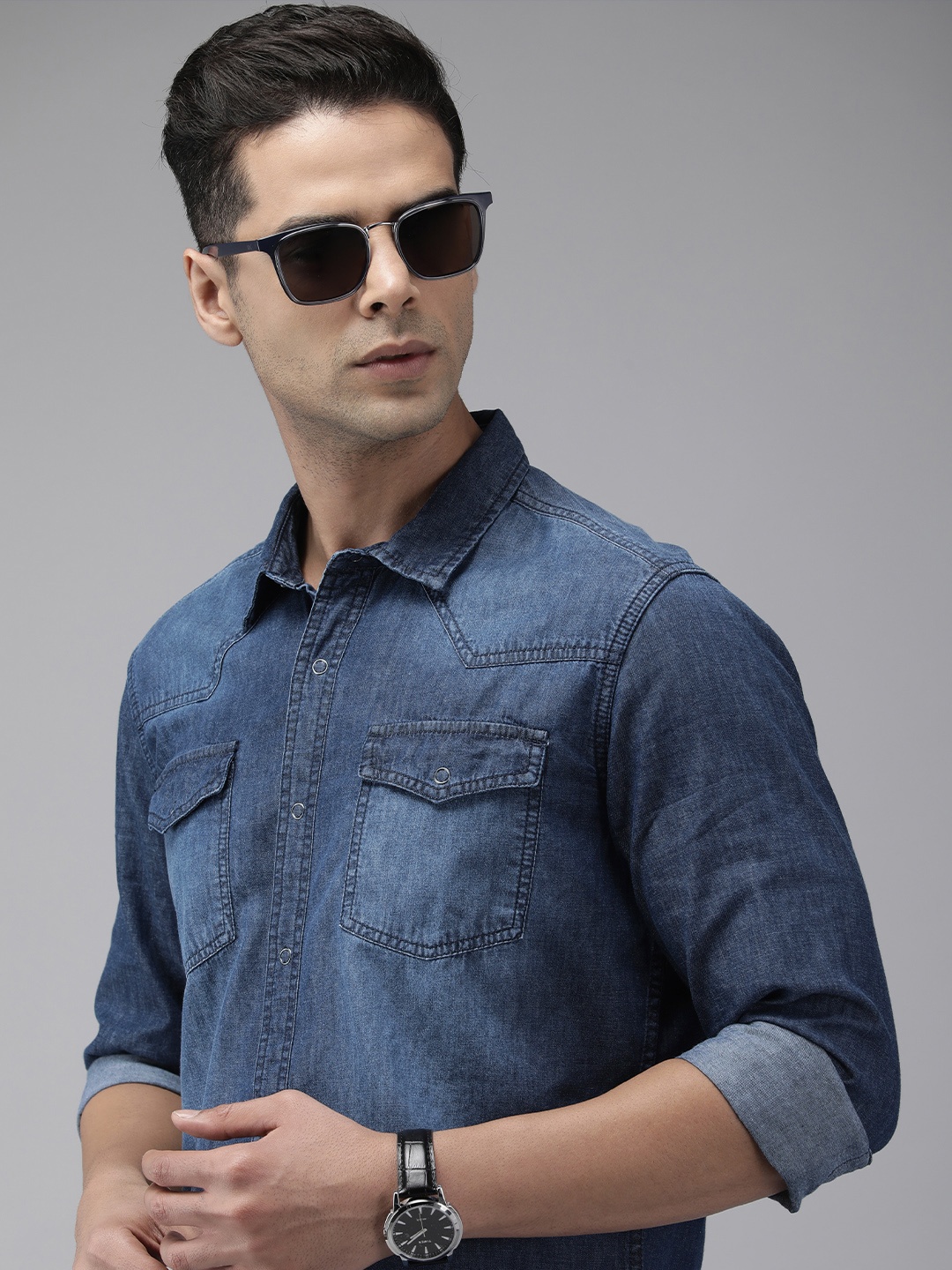 

BEAT LONDON by PEPE JEANS Men Blue Slim Fit Faded Pure Cotton Denim Casual Shirt