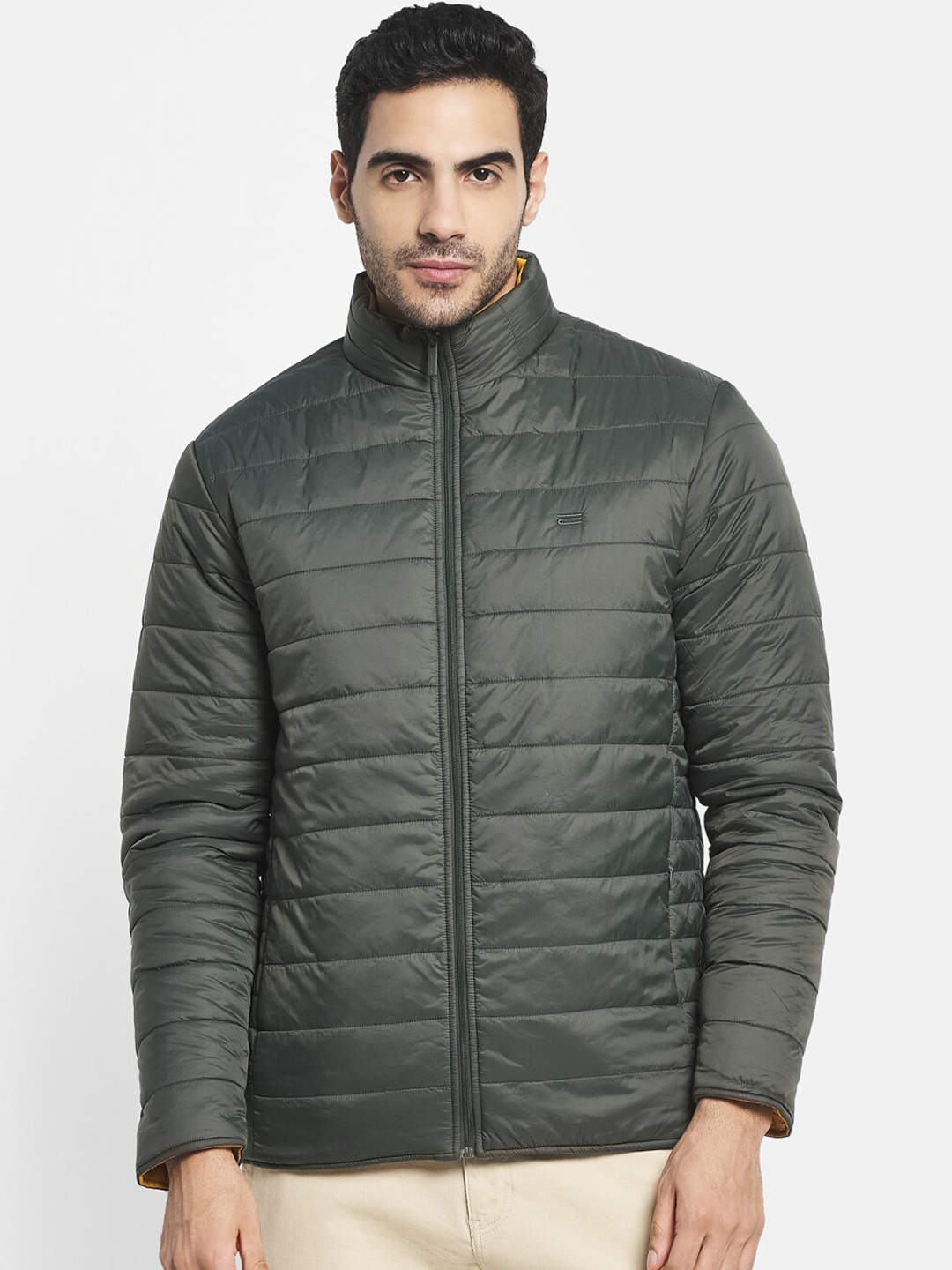 

METTLE Men Olive Green Geometric Padded Jacket