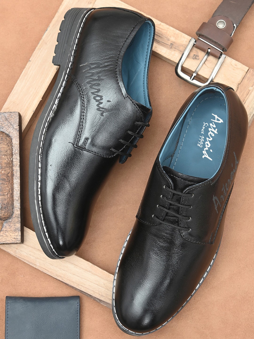 

ASTEROID Men Black Textured Formal Derbys Shoes