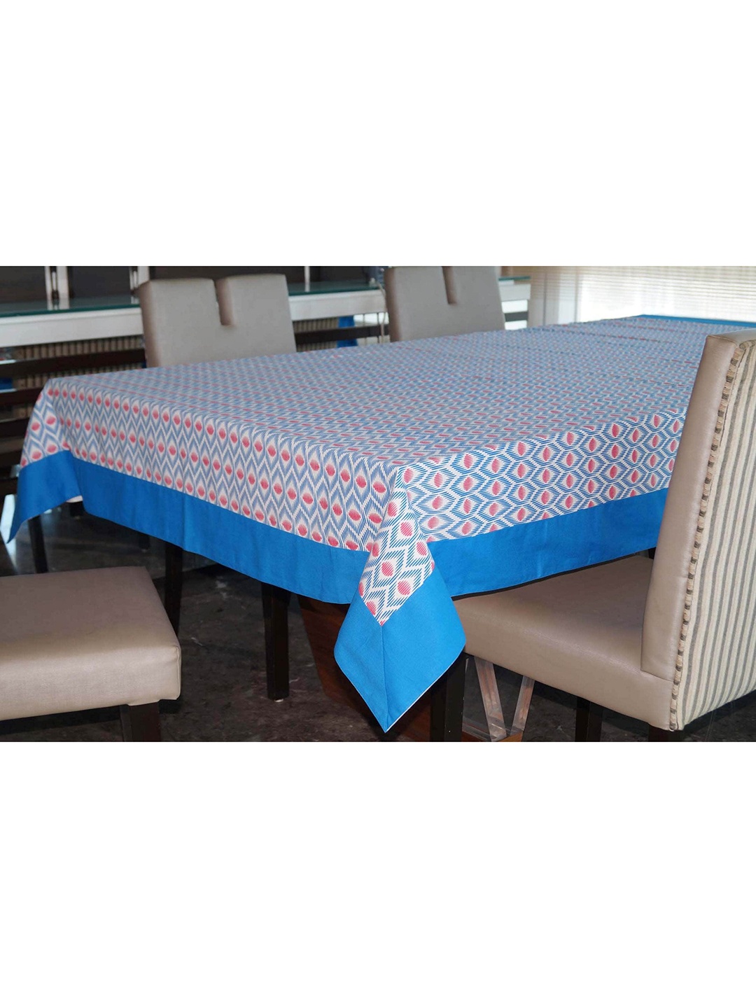 

Lushomes Blue Printed 6-Seater Table Cover