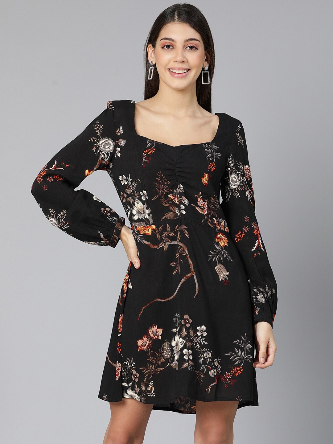 

Oxolloxo Black Floral Crepe Dress