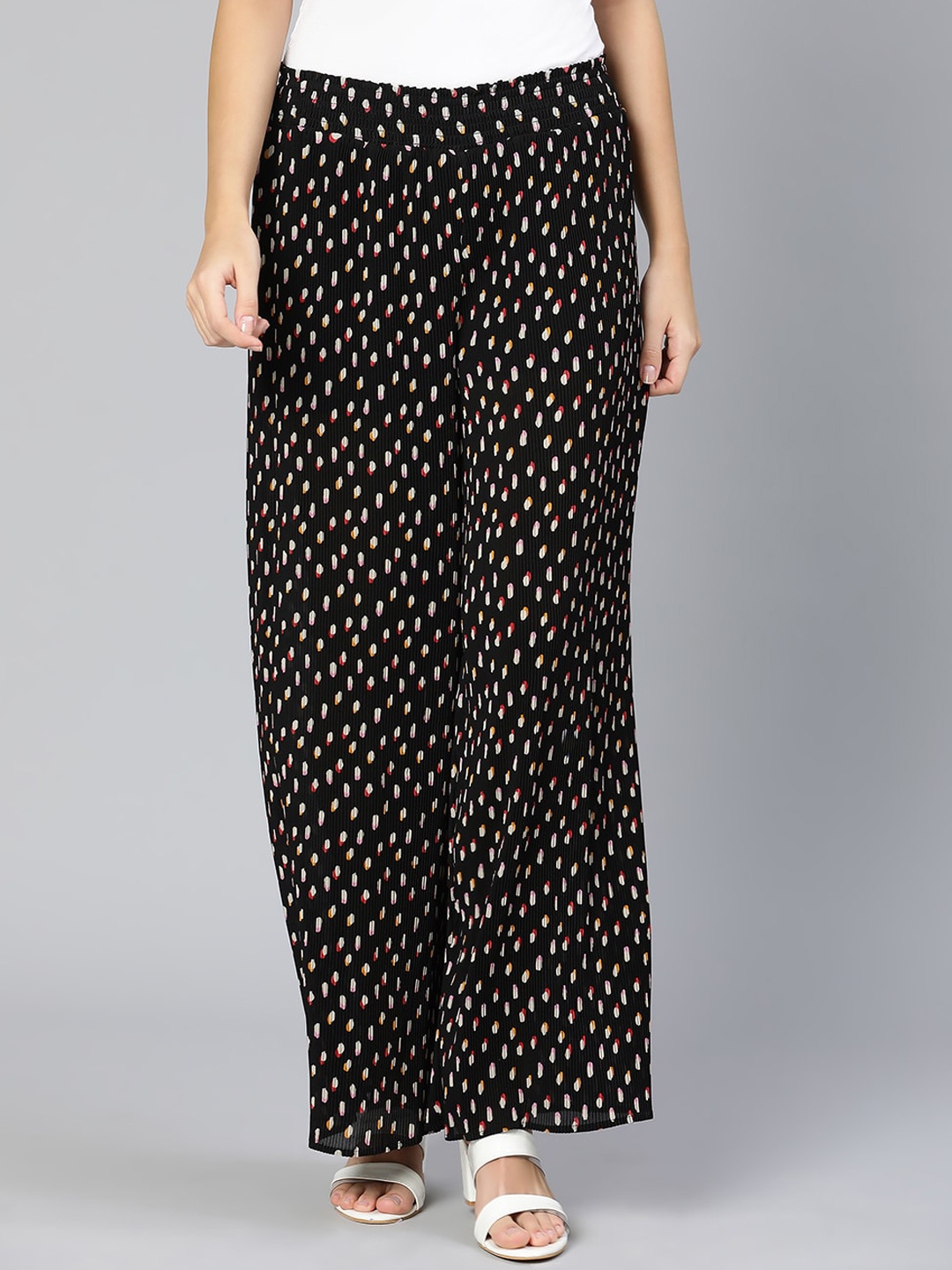 

Oxolloxo Women Black Printed Trousers