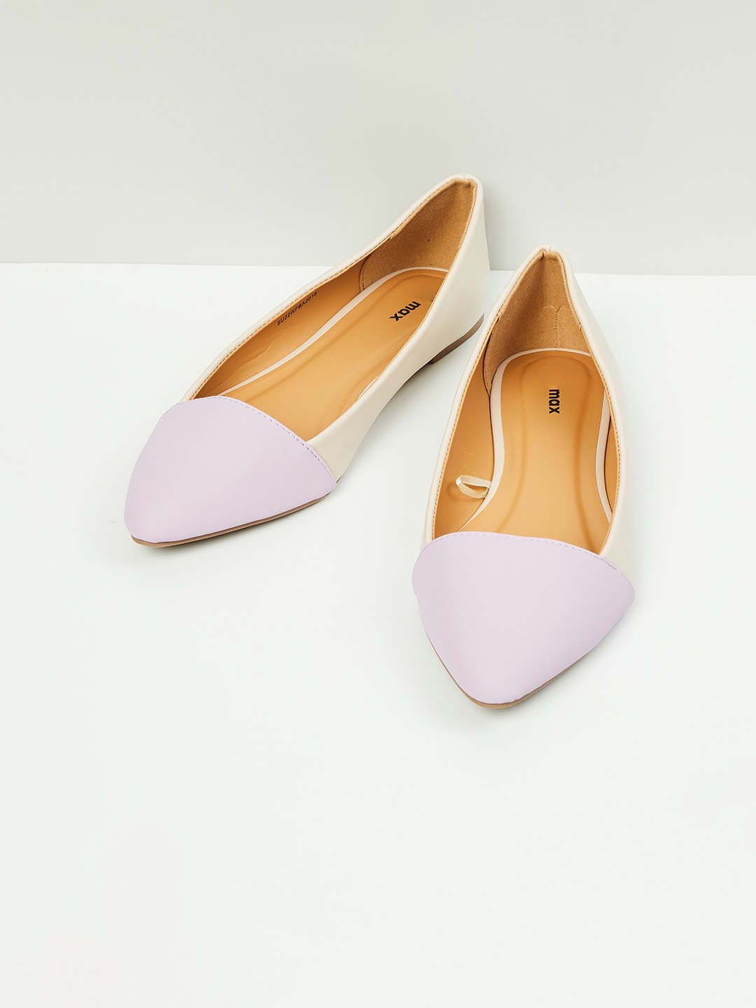 

max Women Lavender Colourblocked Ballerinas Flats