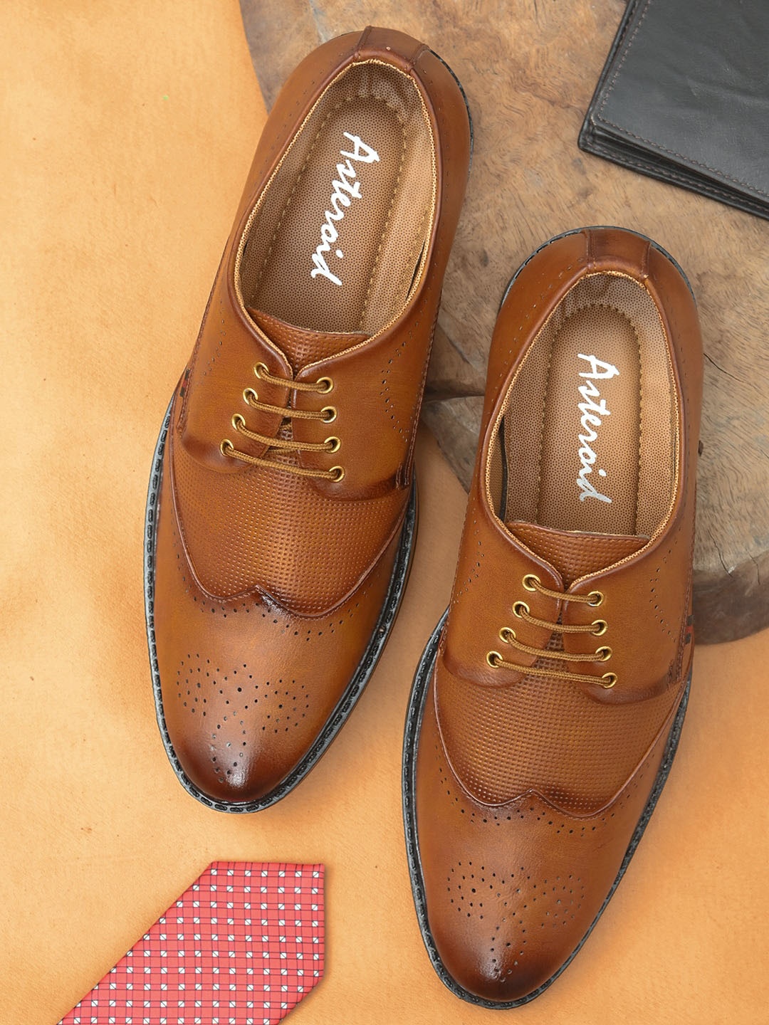 

ASTEROID Men Tan Brown Textured Formal Brogues Shoes