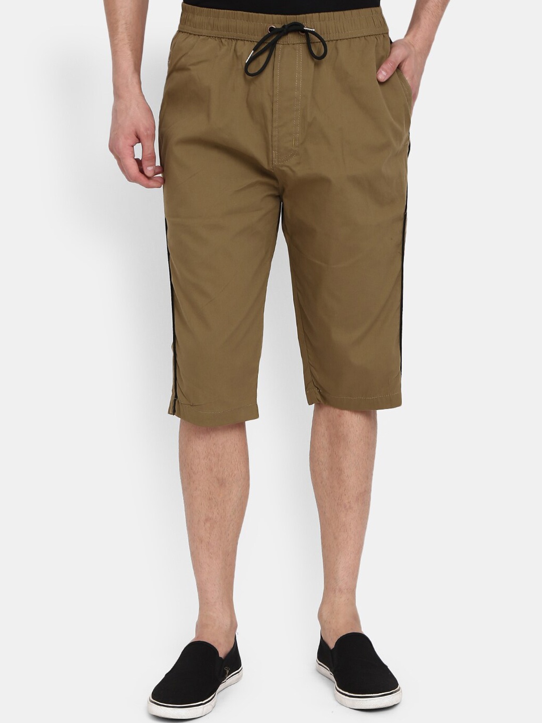 

V-Mart Men Khaki Shorts