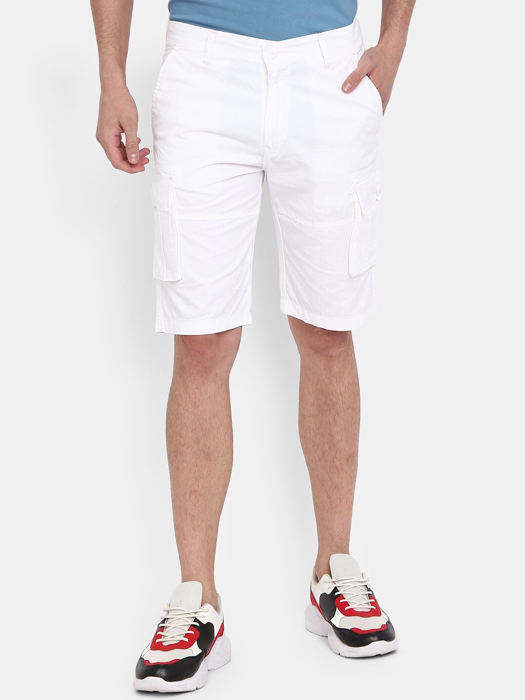

V-Mart Men White Cargo Shorts
