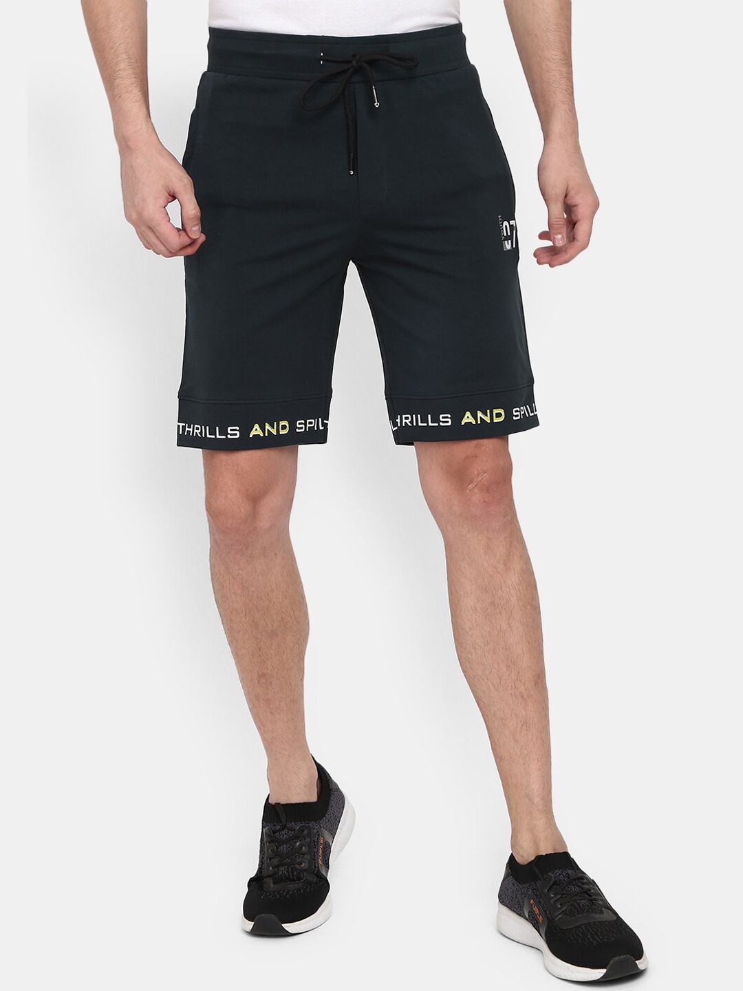 

V-Mart Men Green Shorts