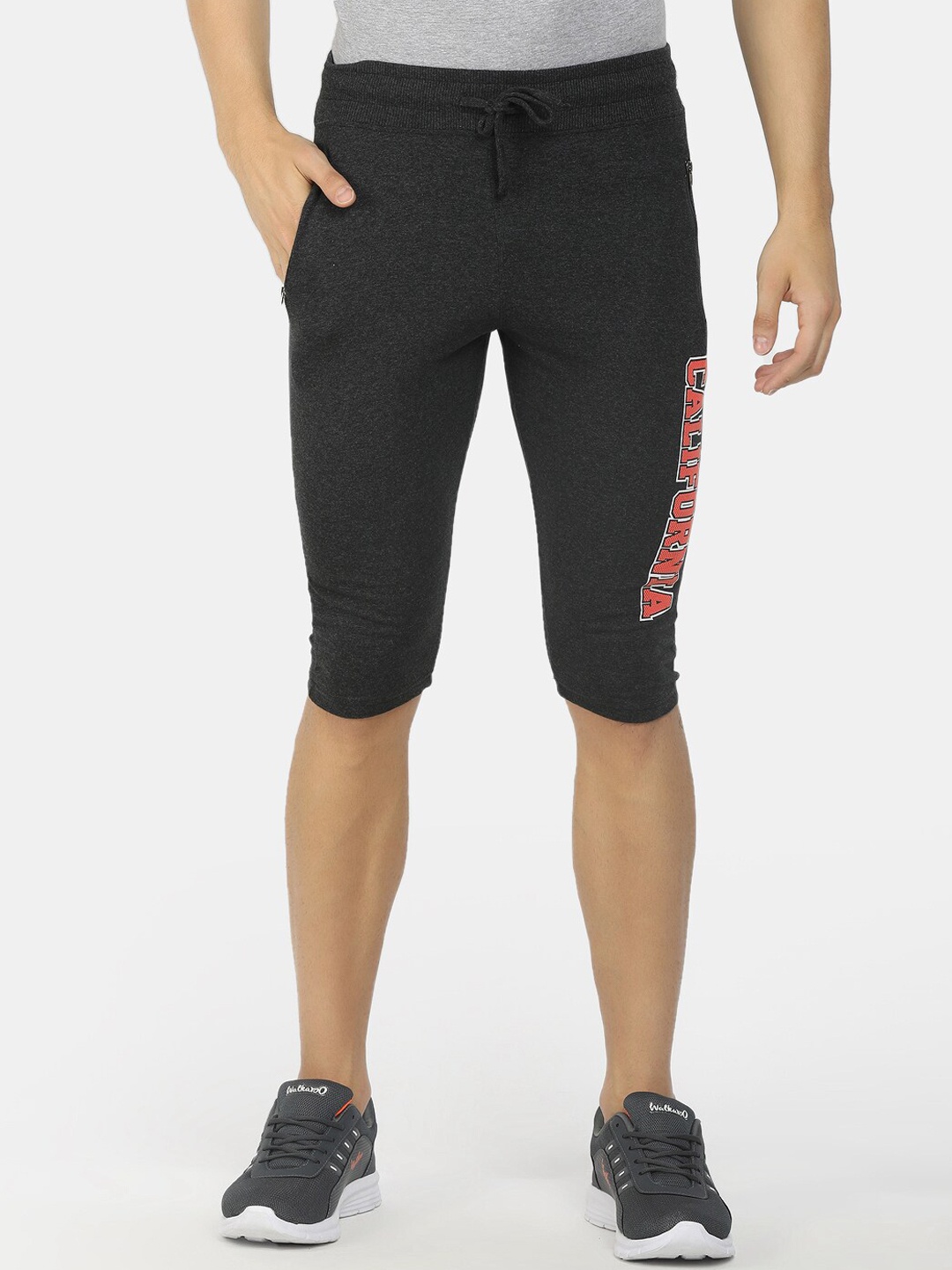 

V-Mart Men Grey Melange Shorts