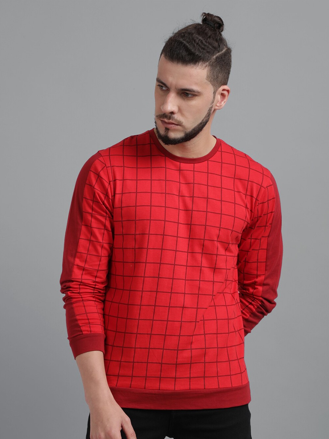 

UrGear Men Red Checked Henley Neck T-shirt