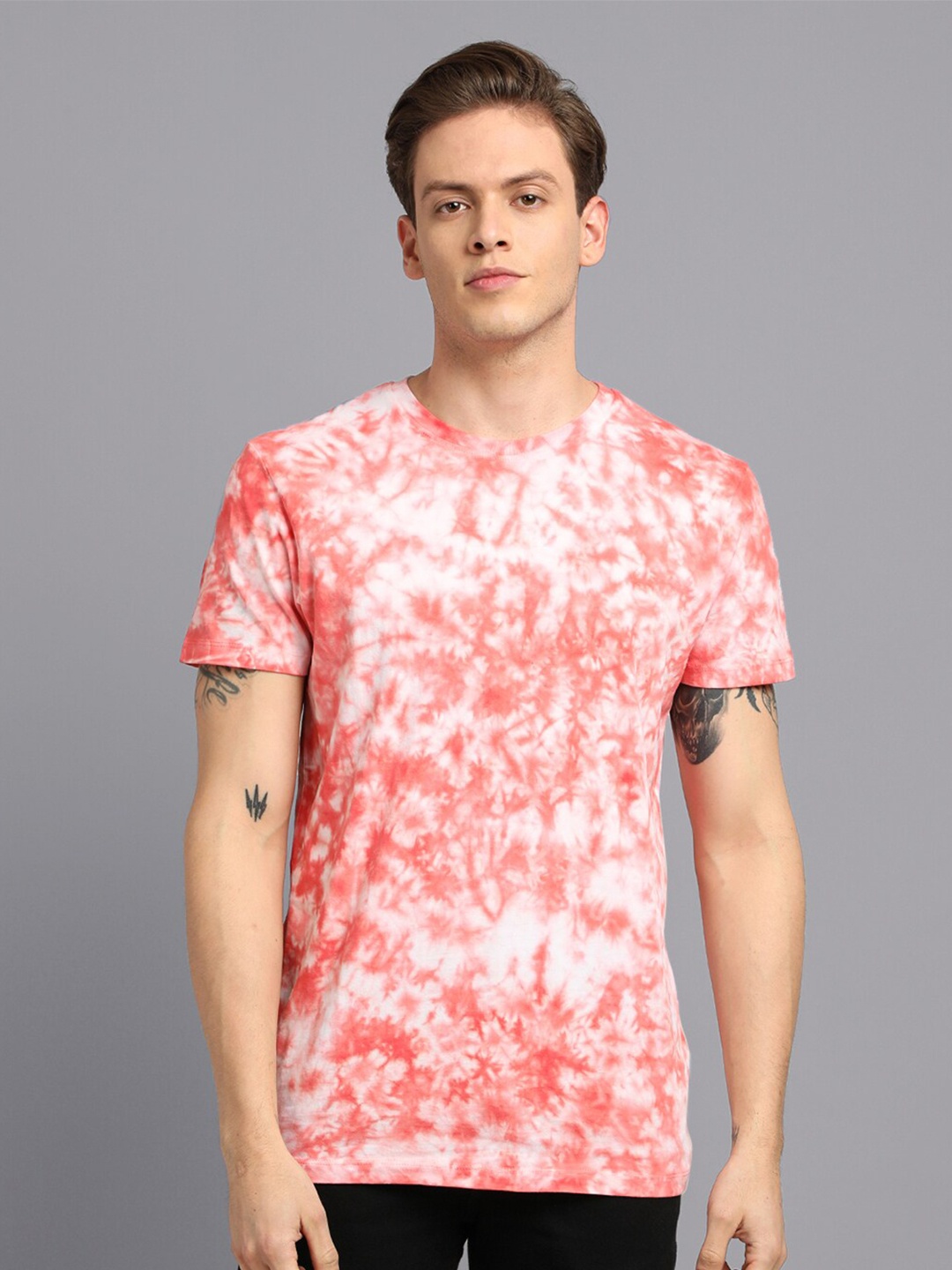 

UrGear Men Red Printed Raw Edge T-shirt