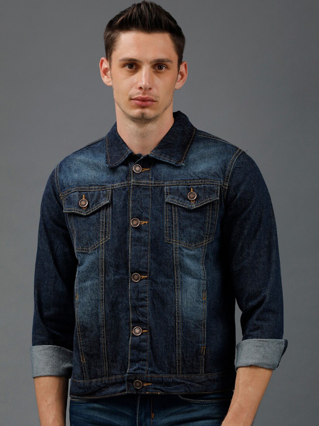 

IMYOUNG Men Blue Washed Lightweight Denim Jacket with Embroidered
