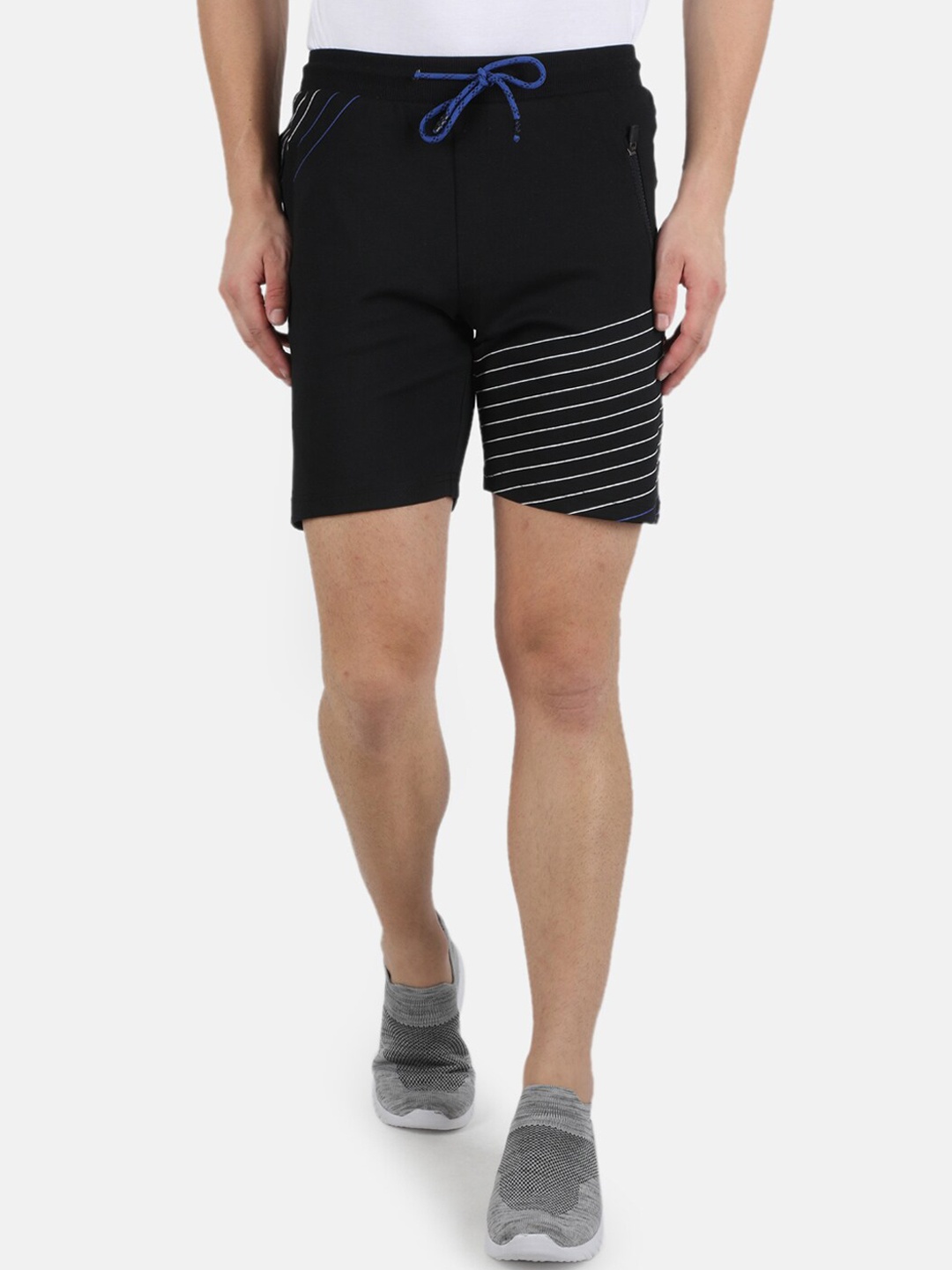 

Monte Carlo Men Black Striped Shorts