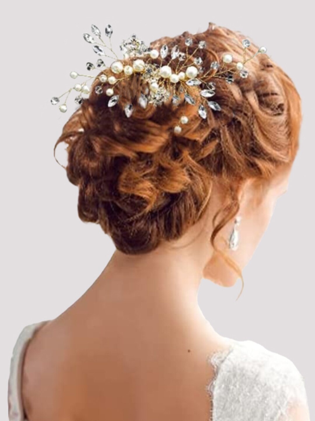 

OOMPH Women Gold-Toned & White Embellished Comb Pin