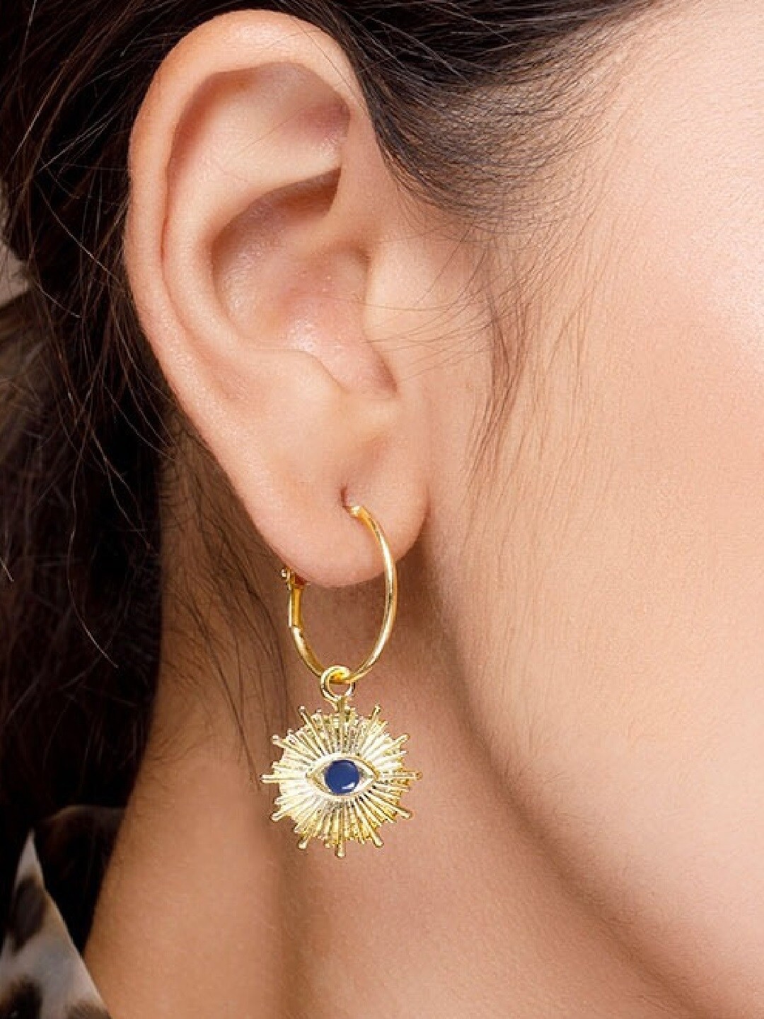 

OOMPH Gold-Toned Circular Drop Earrings