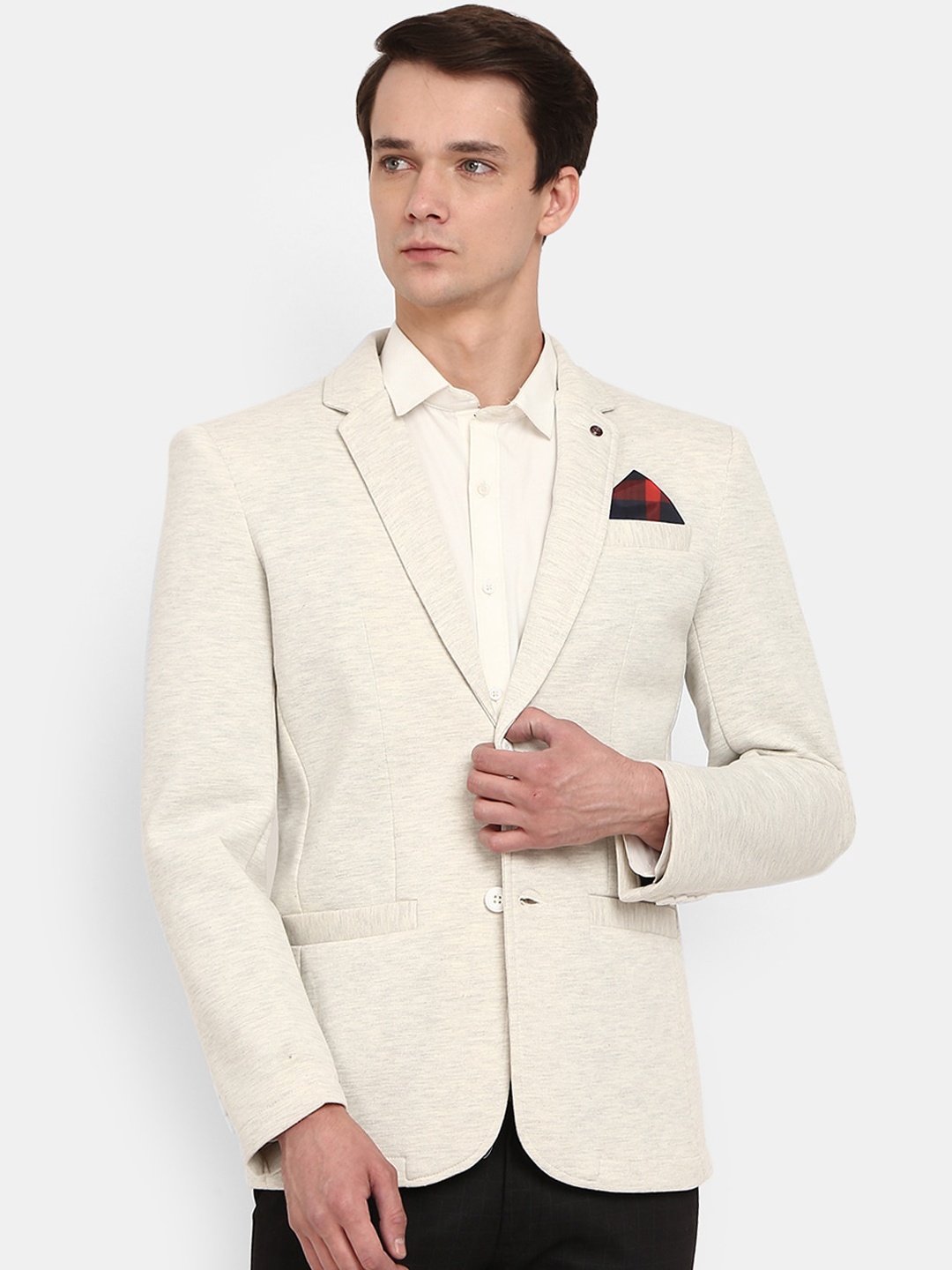

V-Mart Men Beige Solid Notched Lapel Casual Blazer