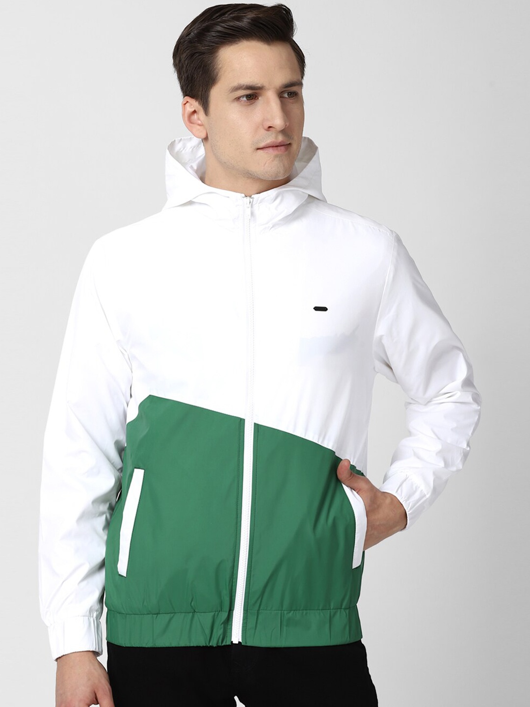 

Peter England Casuals Men White Colourblocked Sporty Jacket