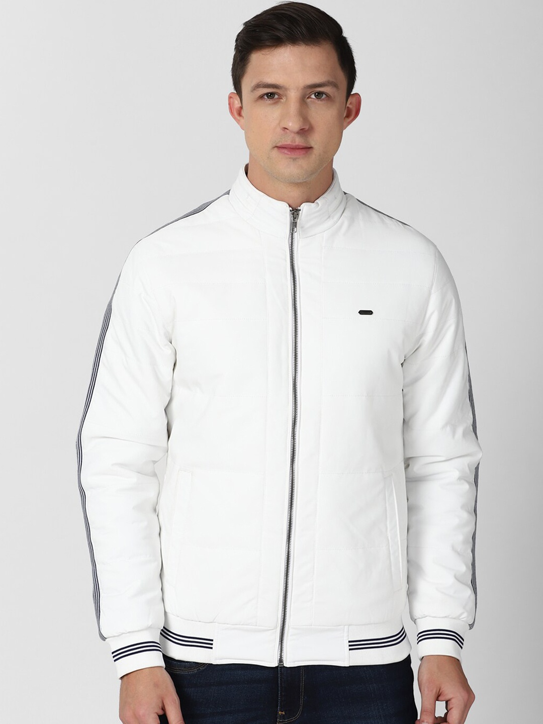 

Peter England Casuals Men White magnolia Geometric Colourblocked Longline Puffer Jacket