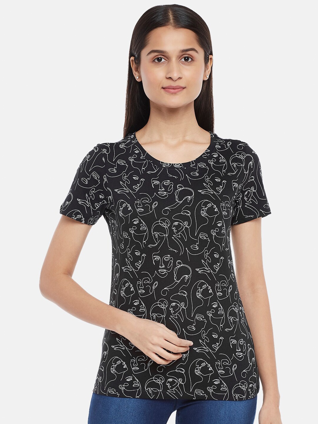 

Honey by Pantaloons Women Black Floral Printed T-shirt