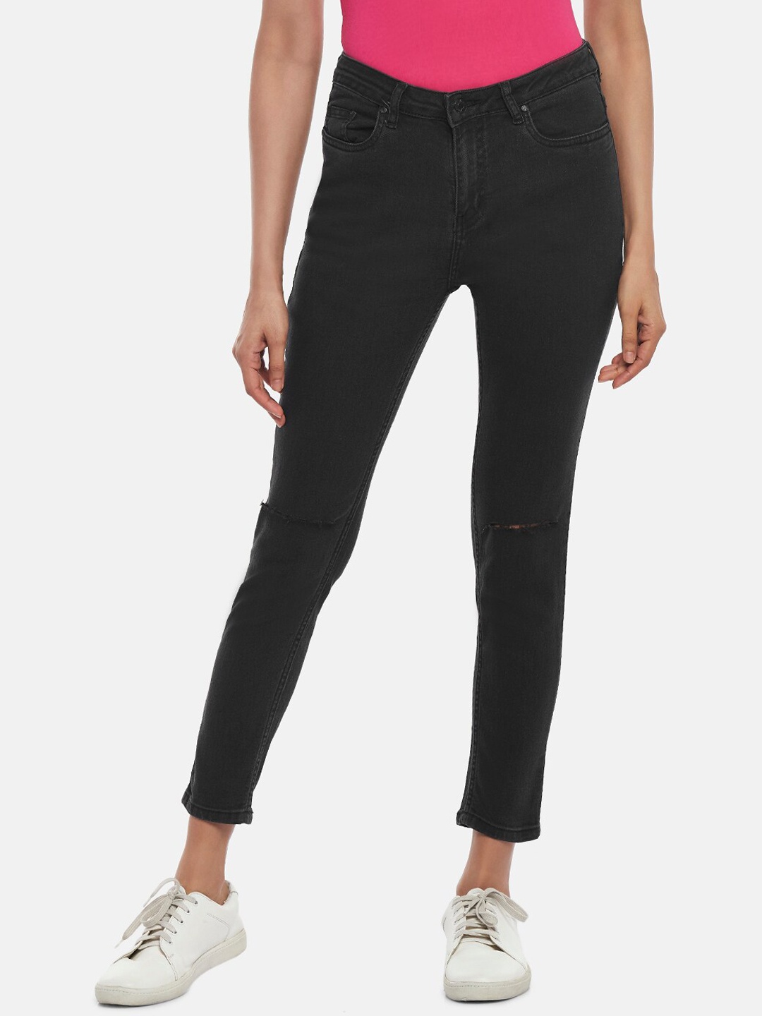 

People Women Grey Slim Fit Mildly Distressed Jeans