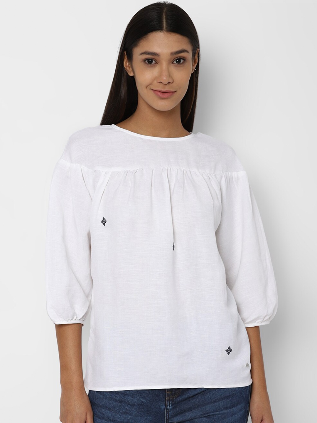 

Allen Solly Woman White Gathered & Pleated Top