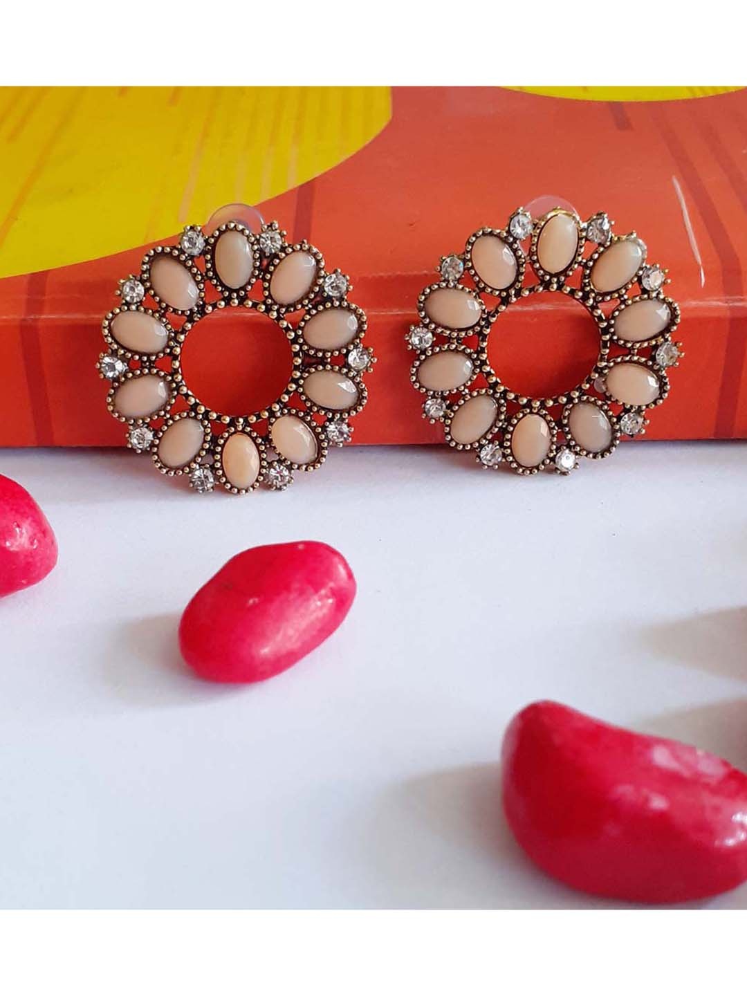 

RICH AND FAMOUS Gold-Toned Contemporary Studs Earrings