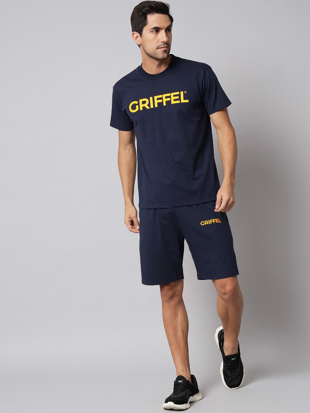 

GRIFFEL Men Navy Blue Solid Pure Cotton T-shirt with Shorts