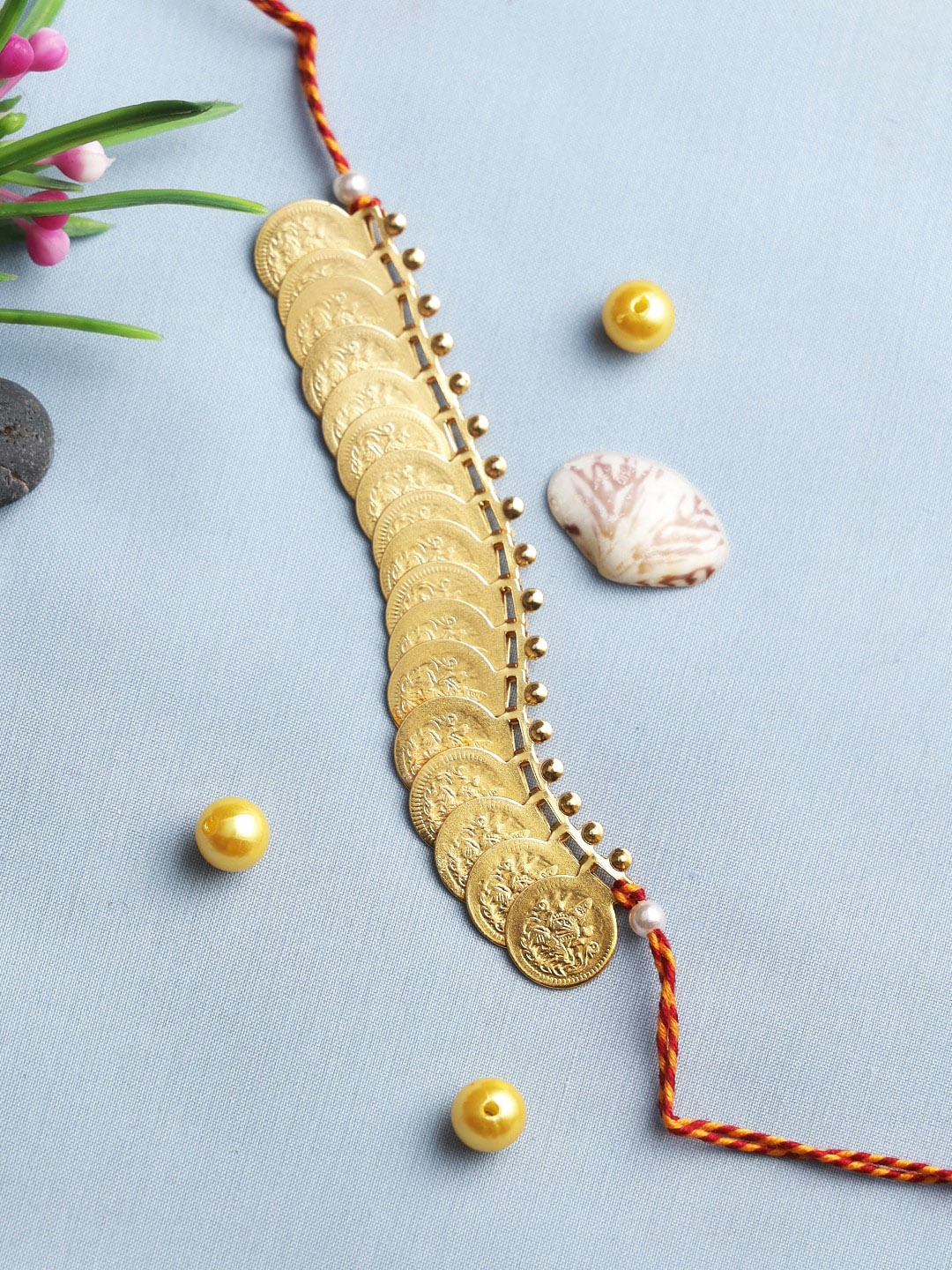 

Aapno Rajasthan Golden Ancient Coin Rakhi, Gold