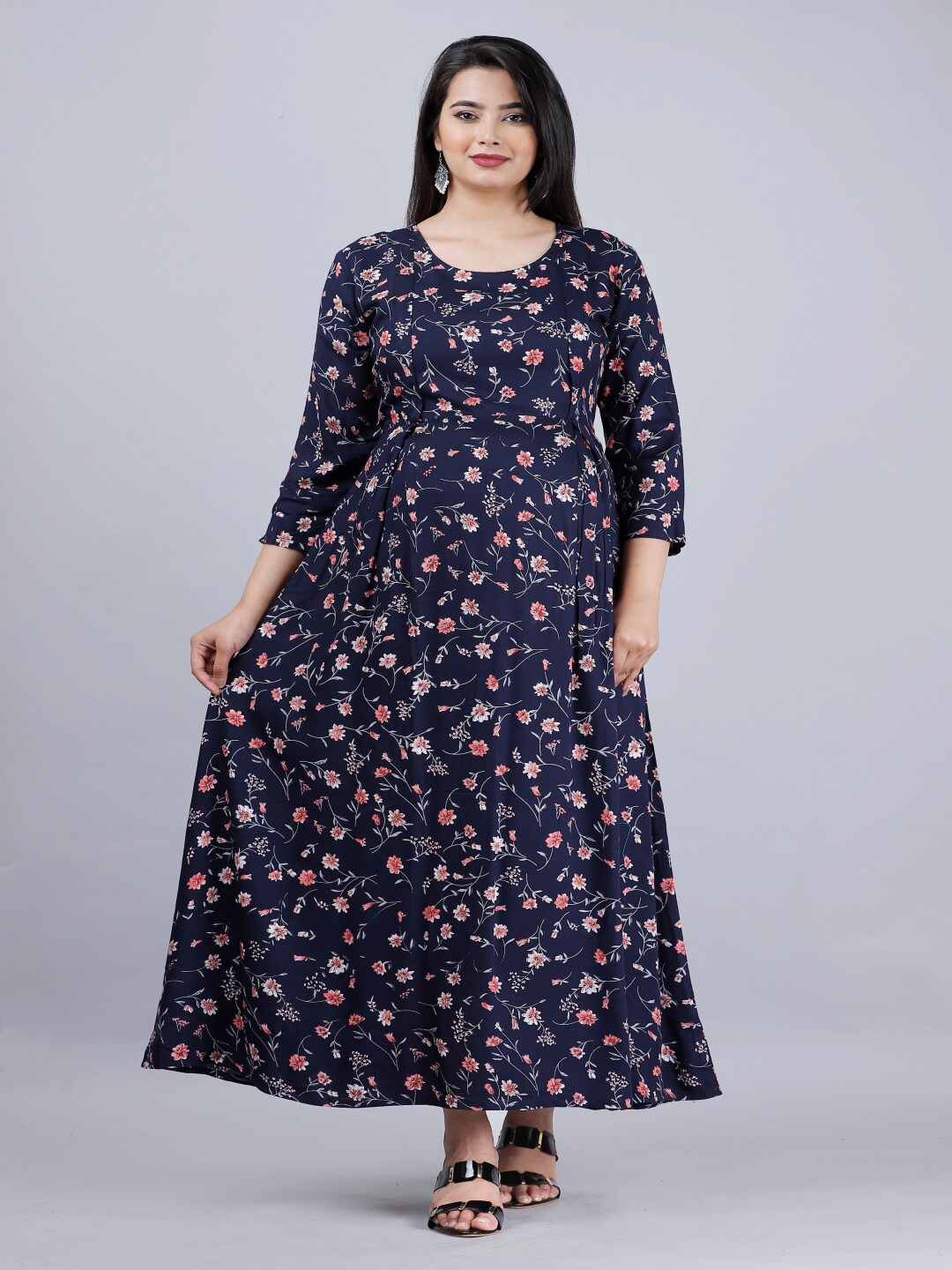 

Vastralay Blue Floral Maternity Maxi Dress